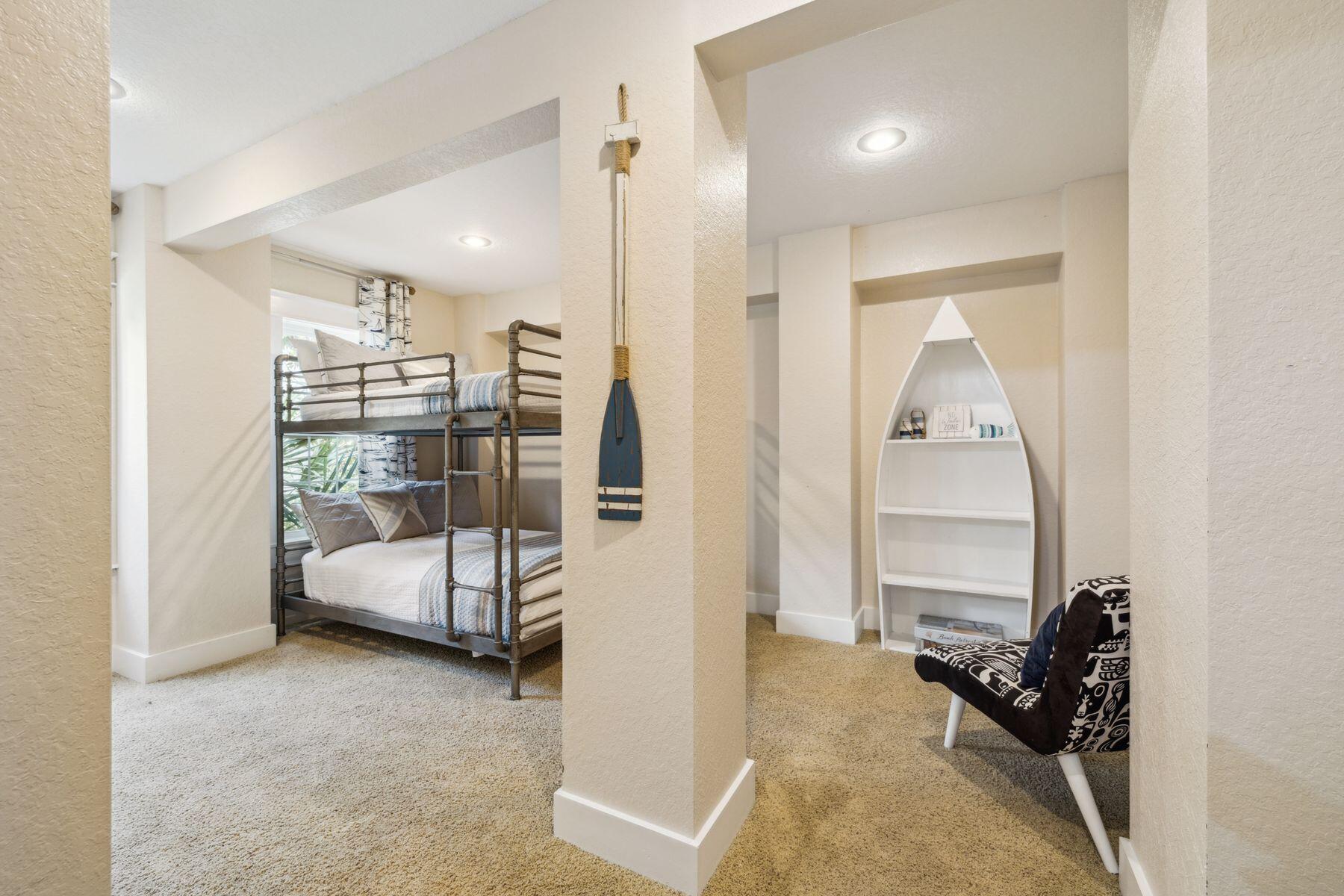 51 N Grande Pointe Drive