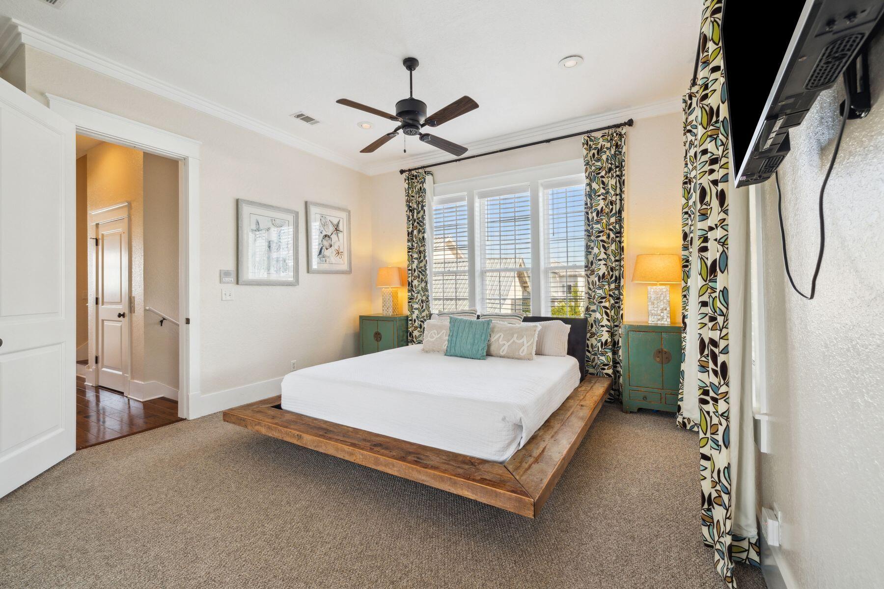 51 N Grande Pointe Drive