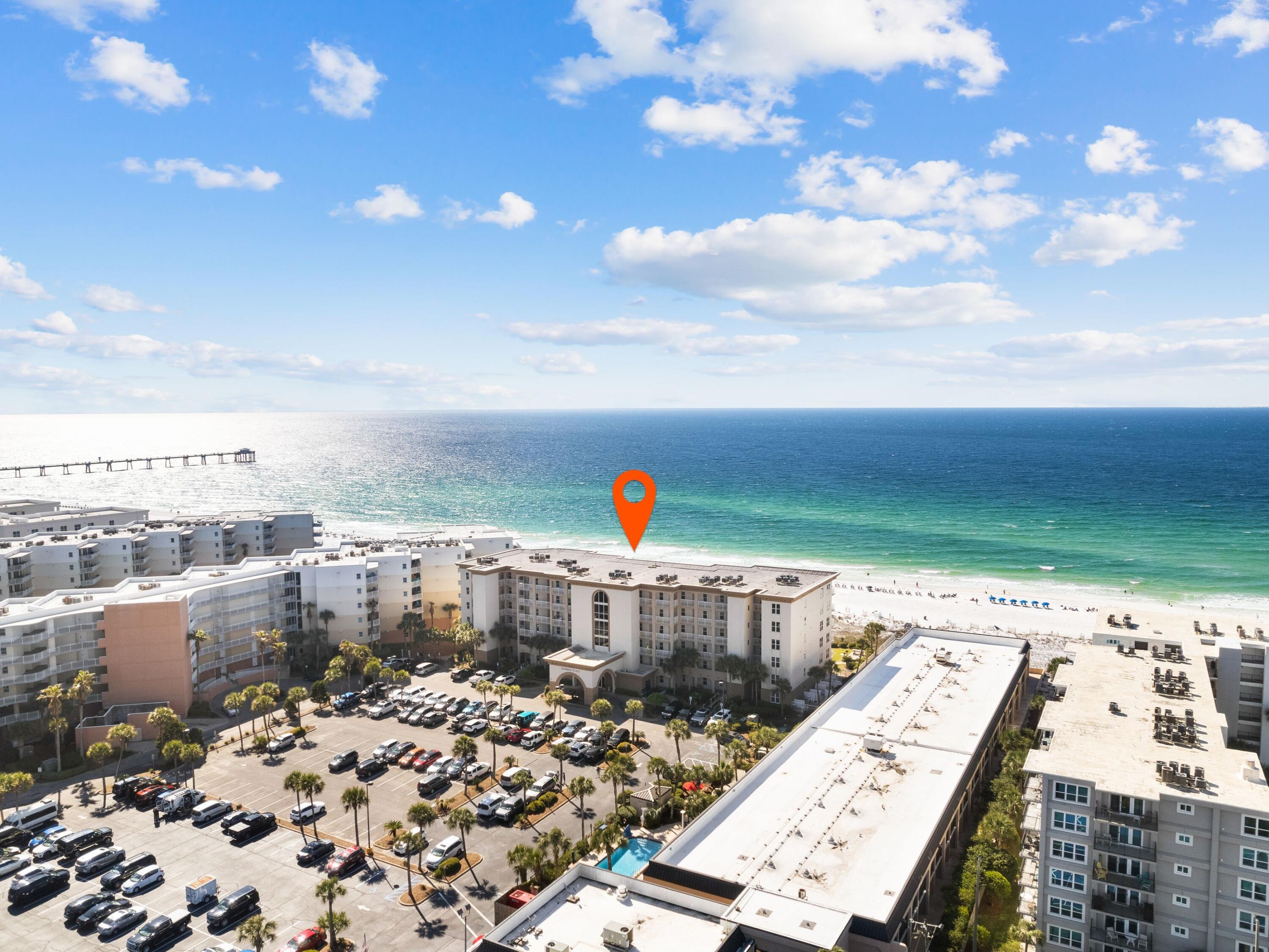 1111 Santa Rosa Boulevard, 101