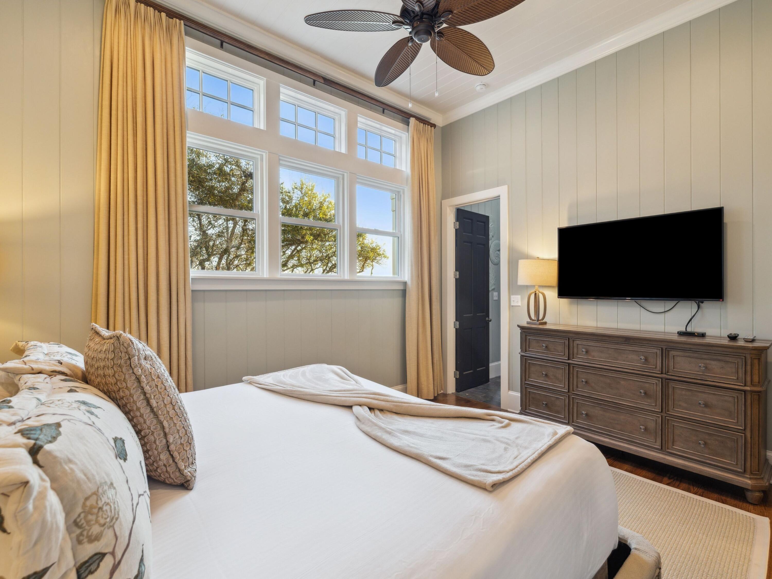 299 Old Beach Road
