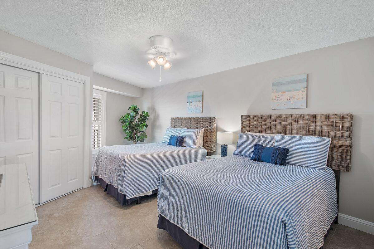 1030 E Highway 98, 1401B