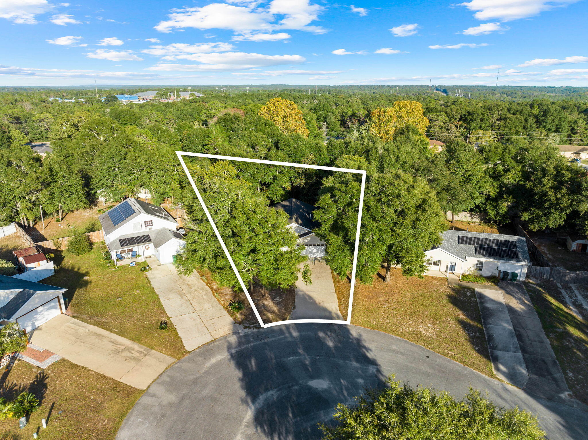 321 Timber Wind Drive, DeFuniak Springs