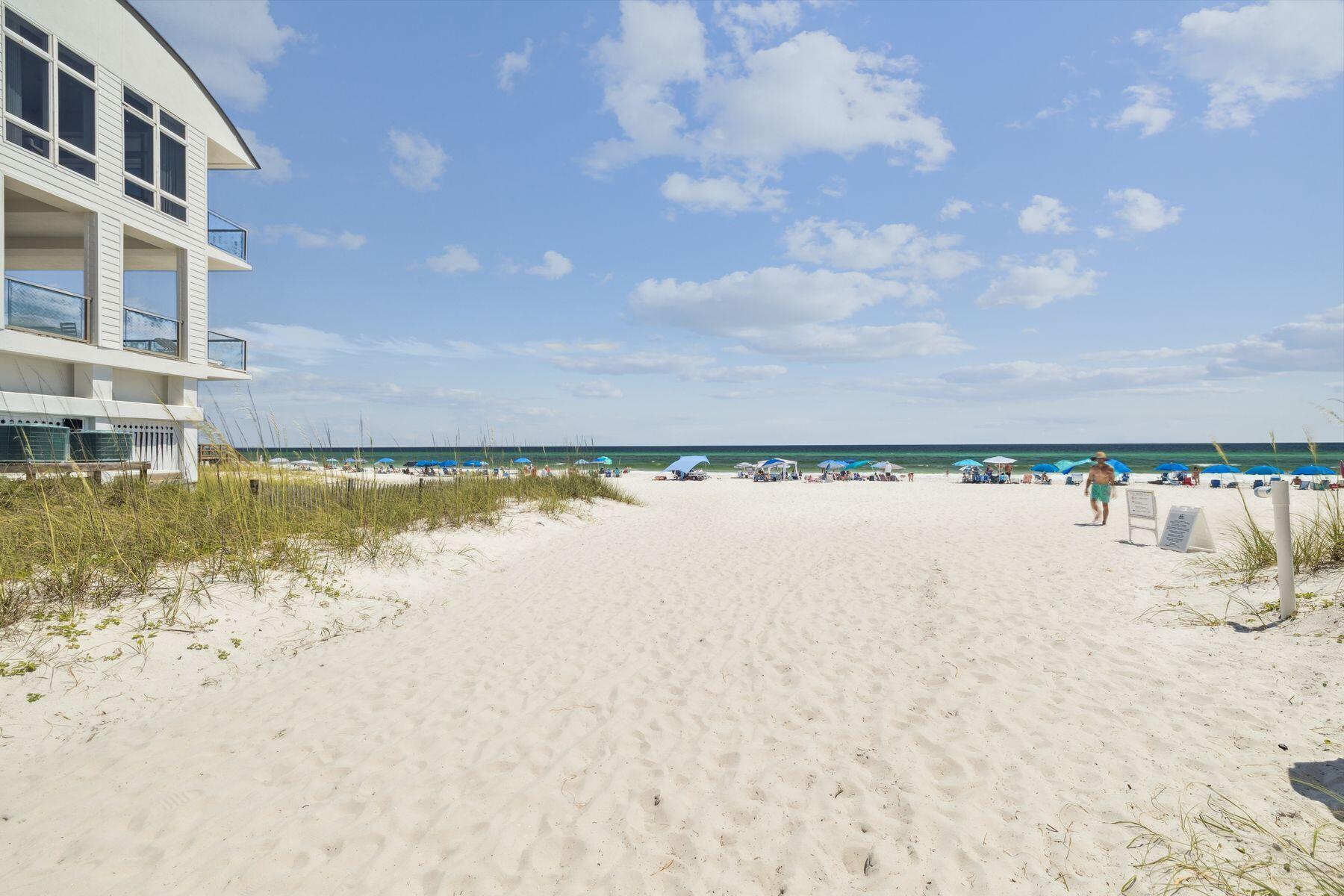 126 S Walton Lakeshore Drive, 205