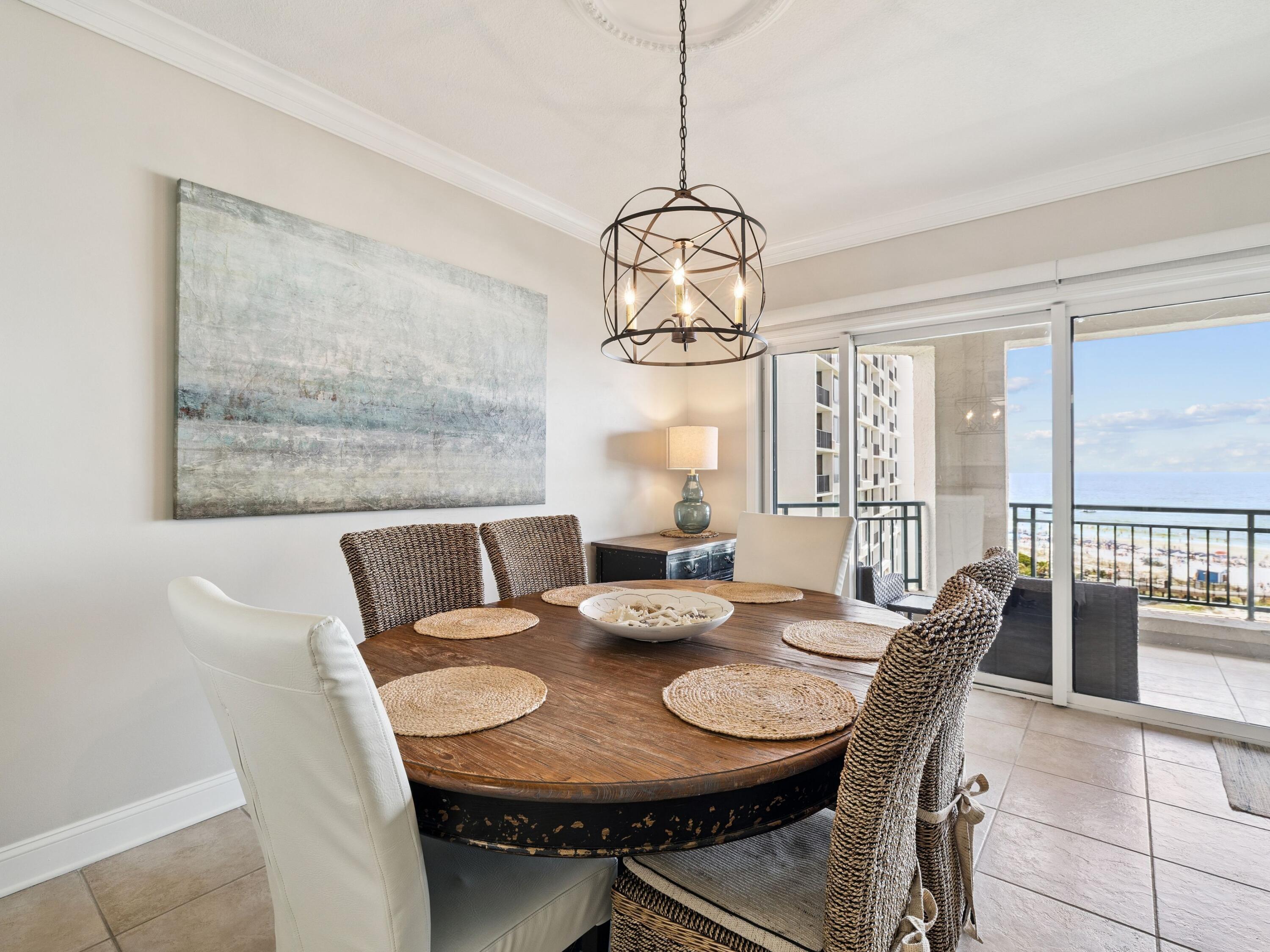 4418 Southwinds Drive, 4418