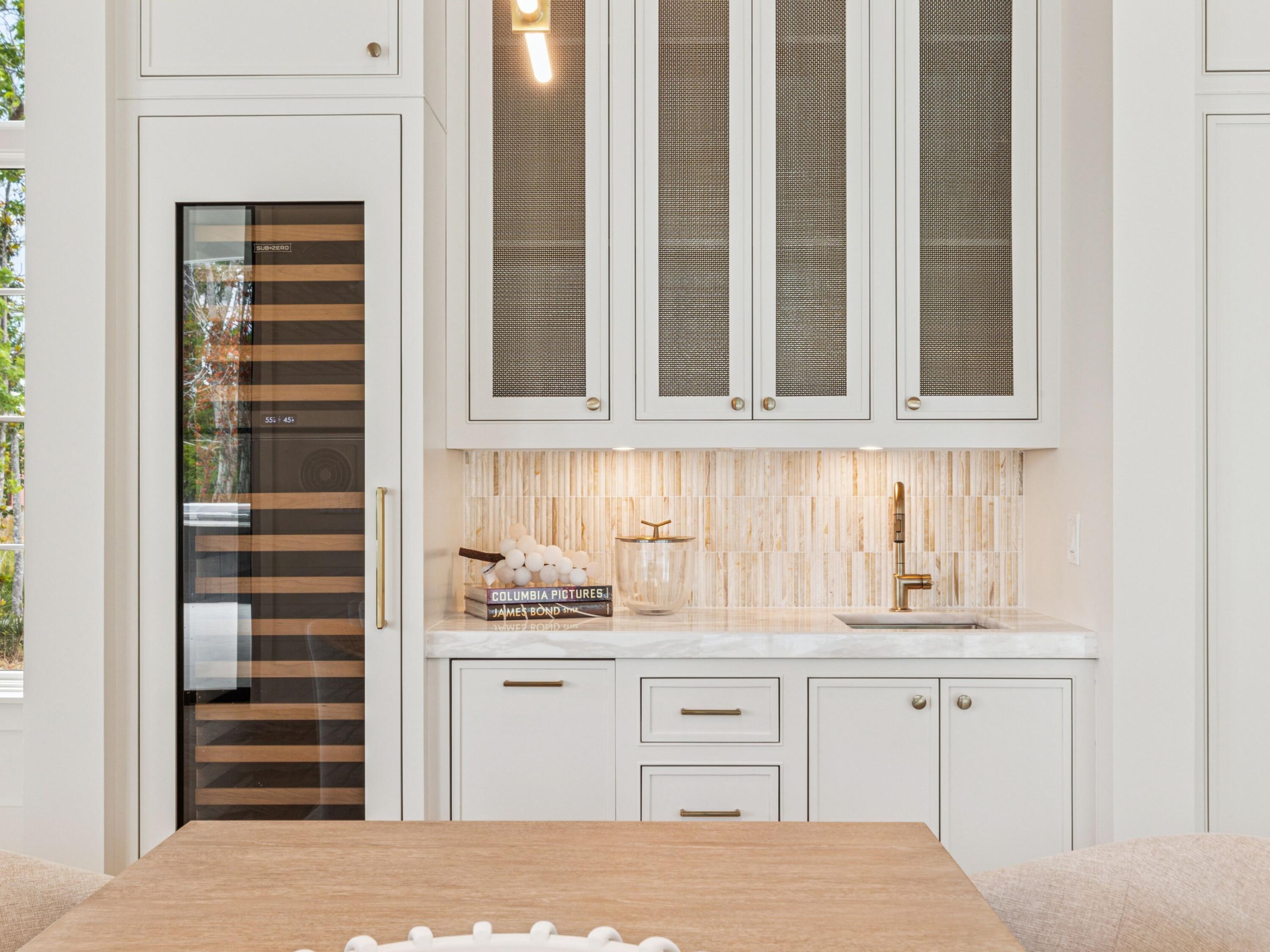 255 Churchill Oaks Dr