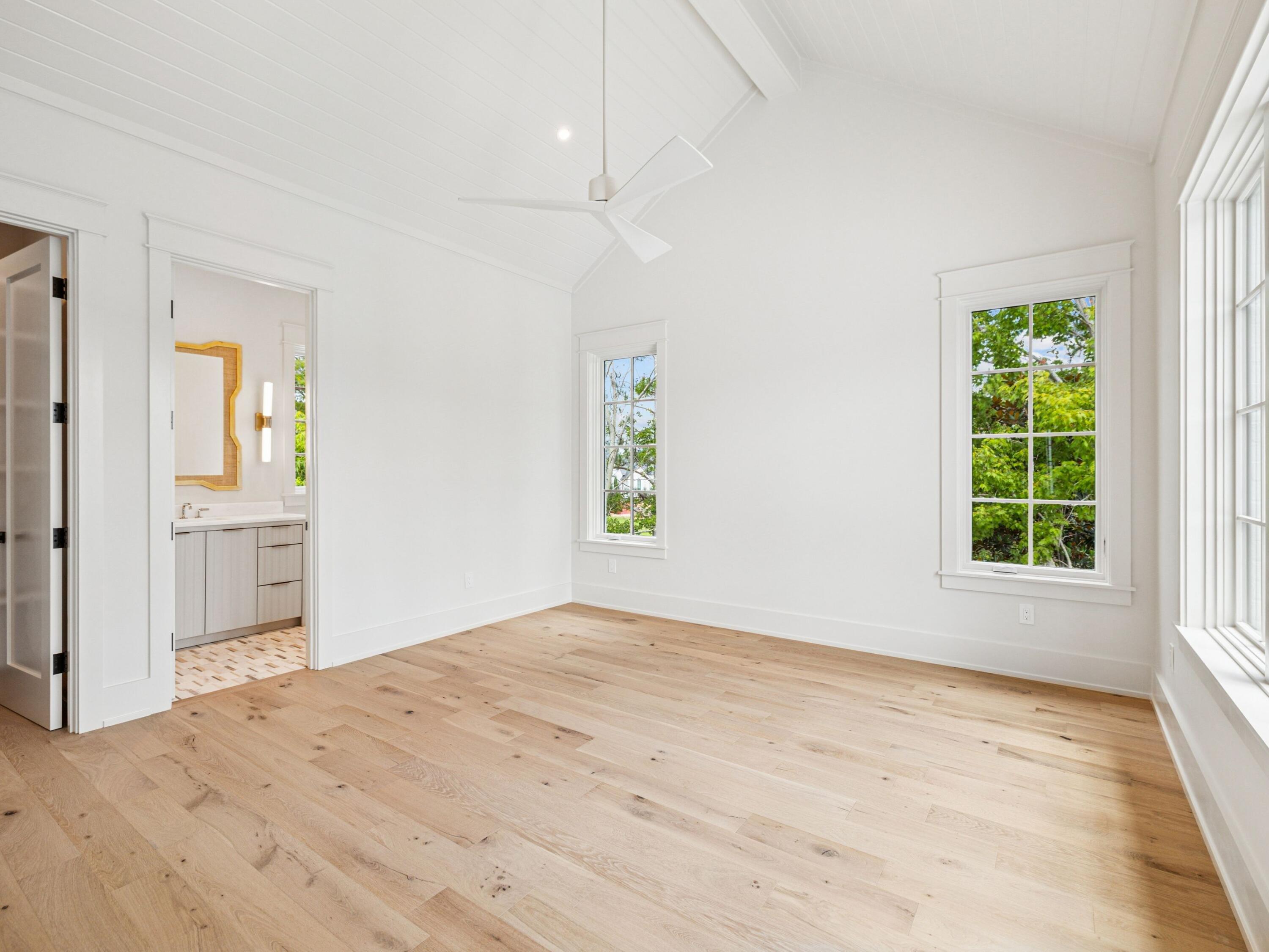 255 Churchill Oaks Dr