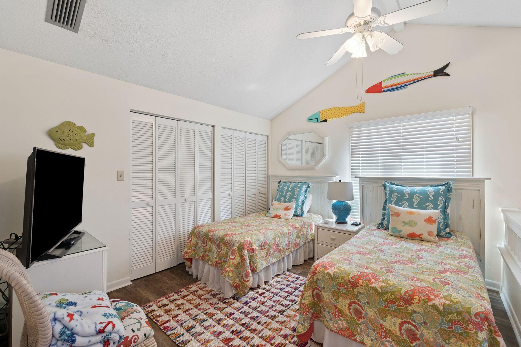 9815 US-98, UNIT 227