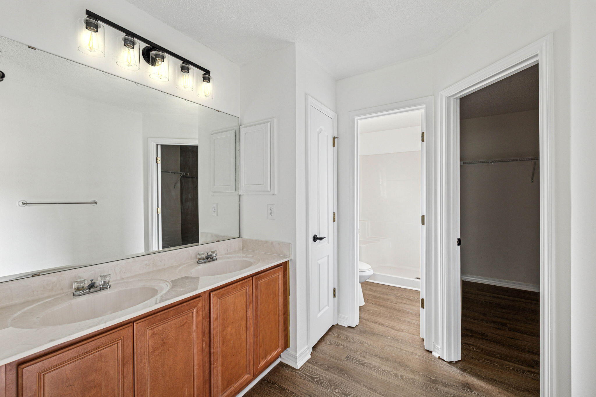 38 S Harborview Road