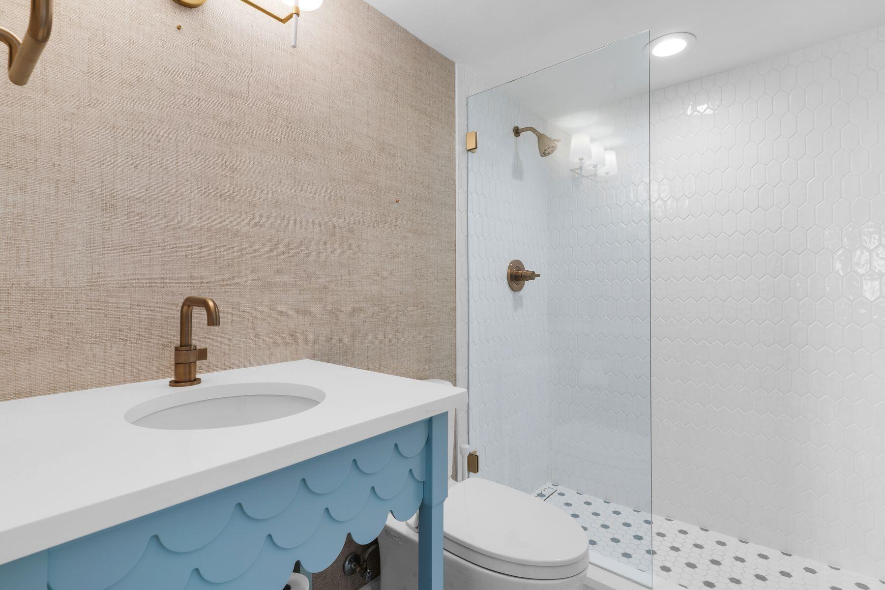 4100 E County Highway 30A, 2005