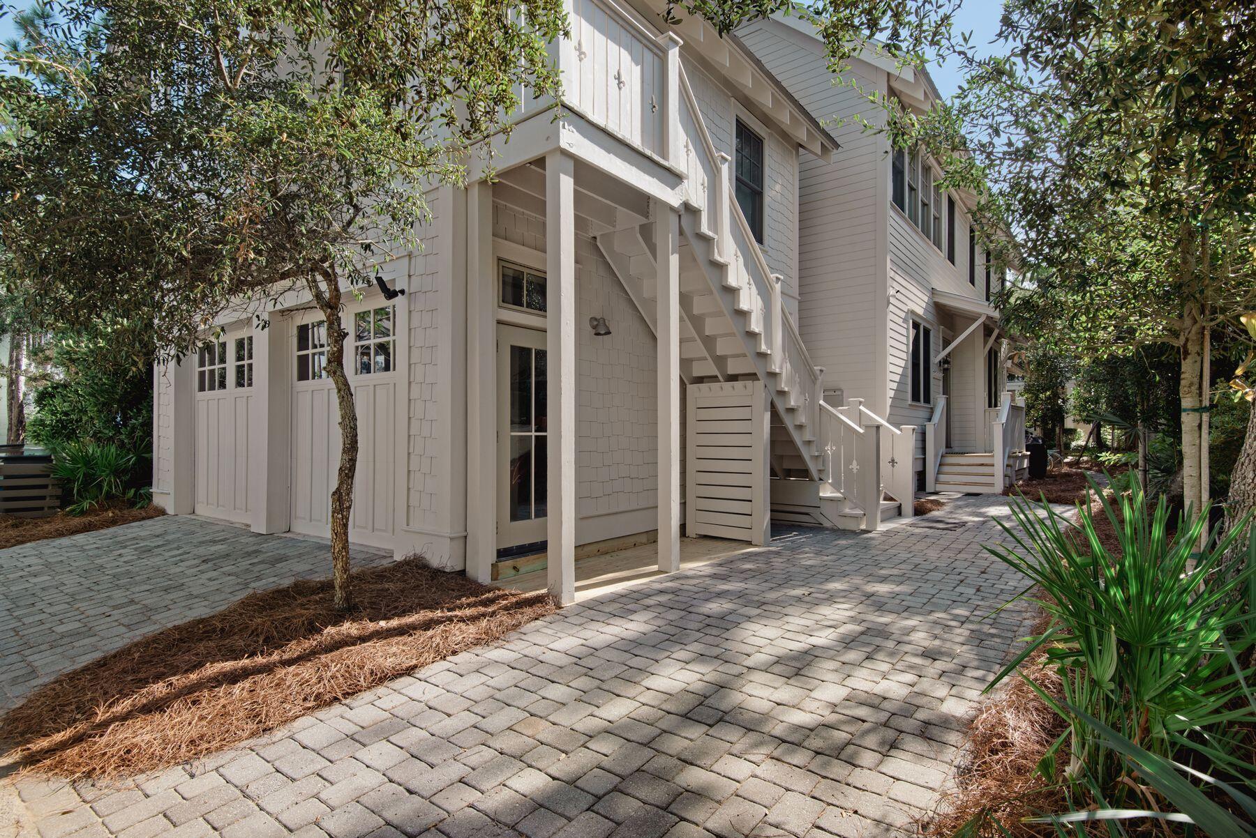 153 Pond Cypress Way