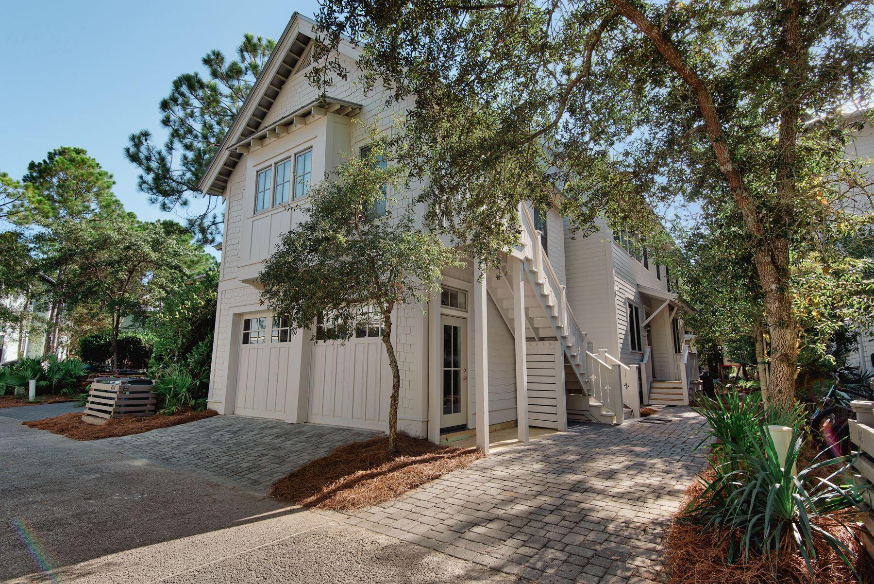 153 Pond Cypress Way