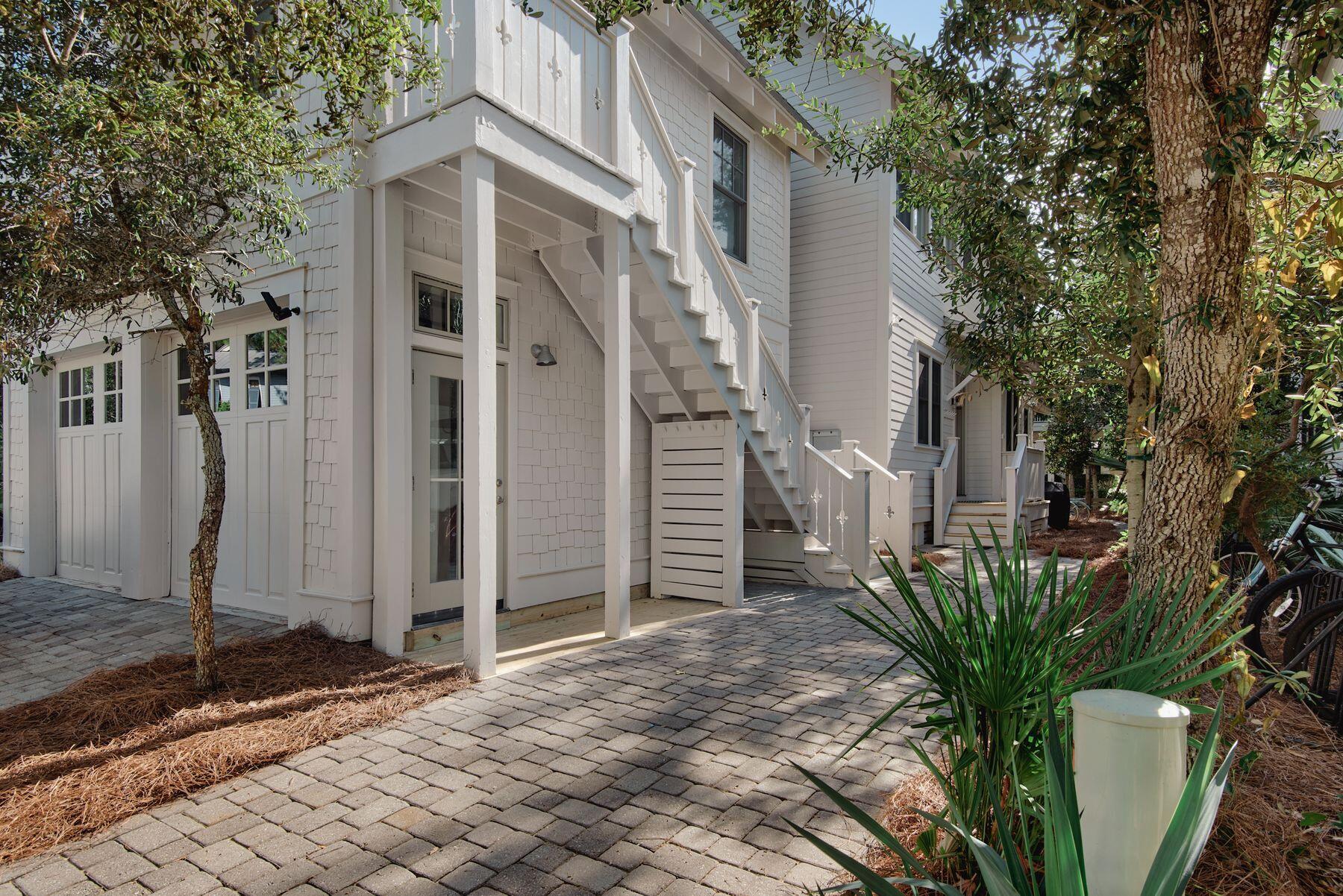 153 Pond Cypress Way