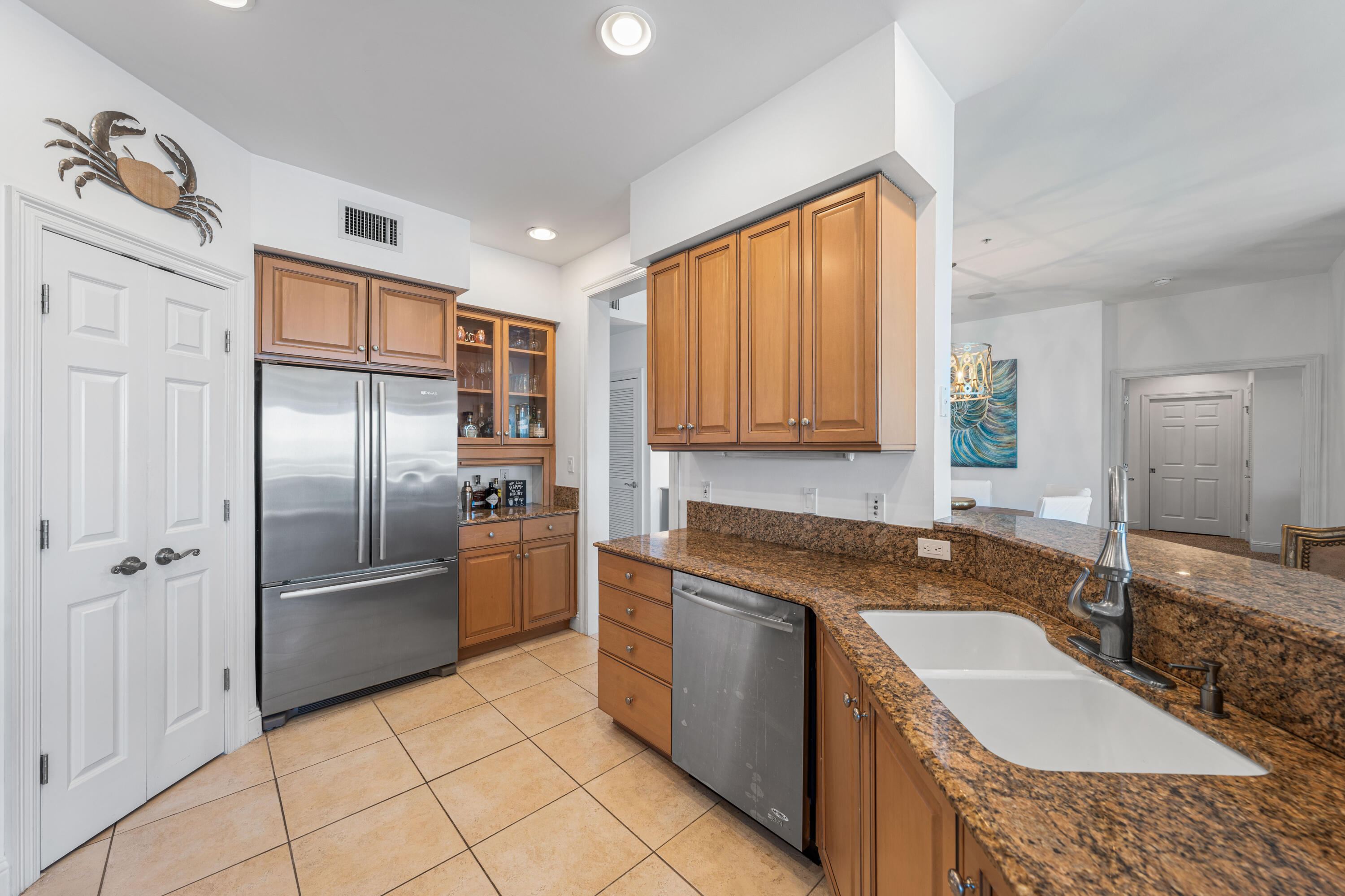 662 Harbor Boulevard, UNIT 220