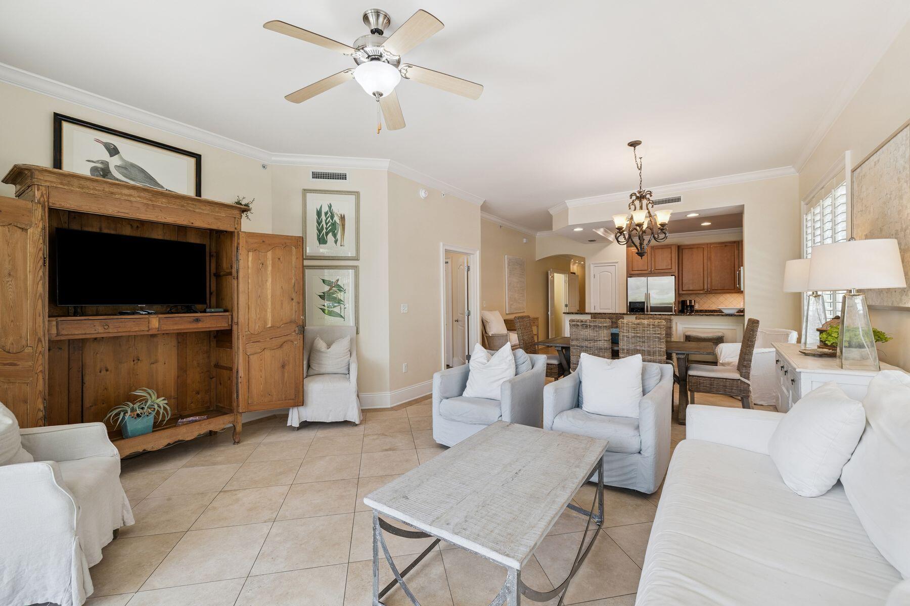 2421 W County Highway 30A, D101