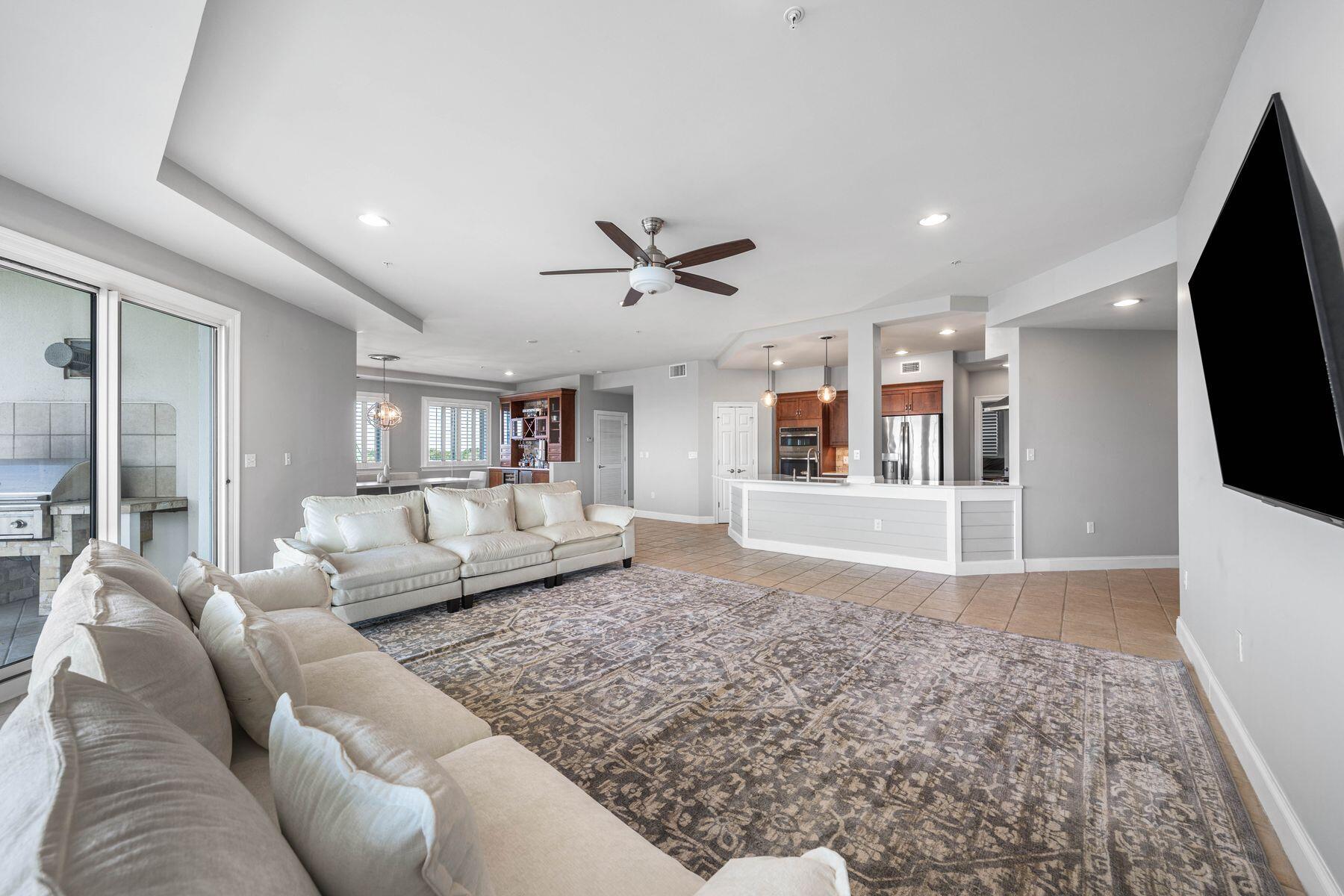 662 Harbor Boulevard, UNIT 550