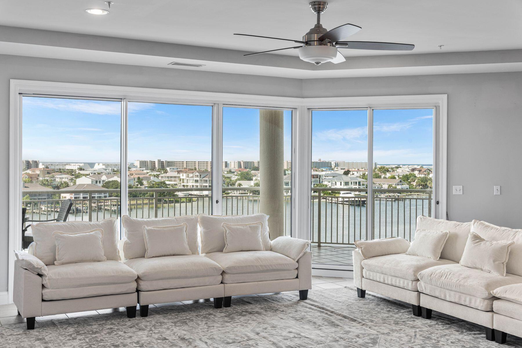 662 Harbor Boulevard, UNIT 550