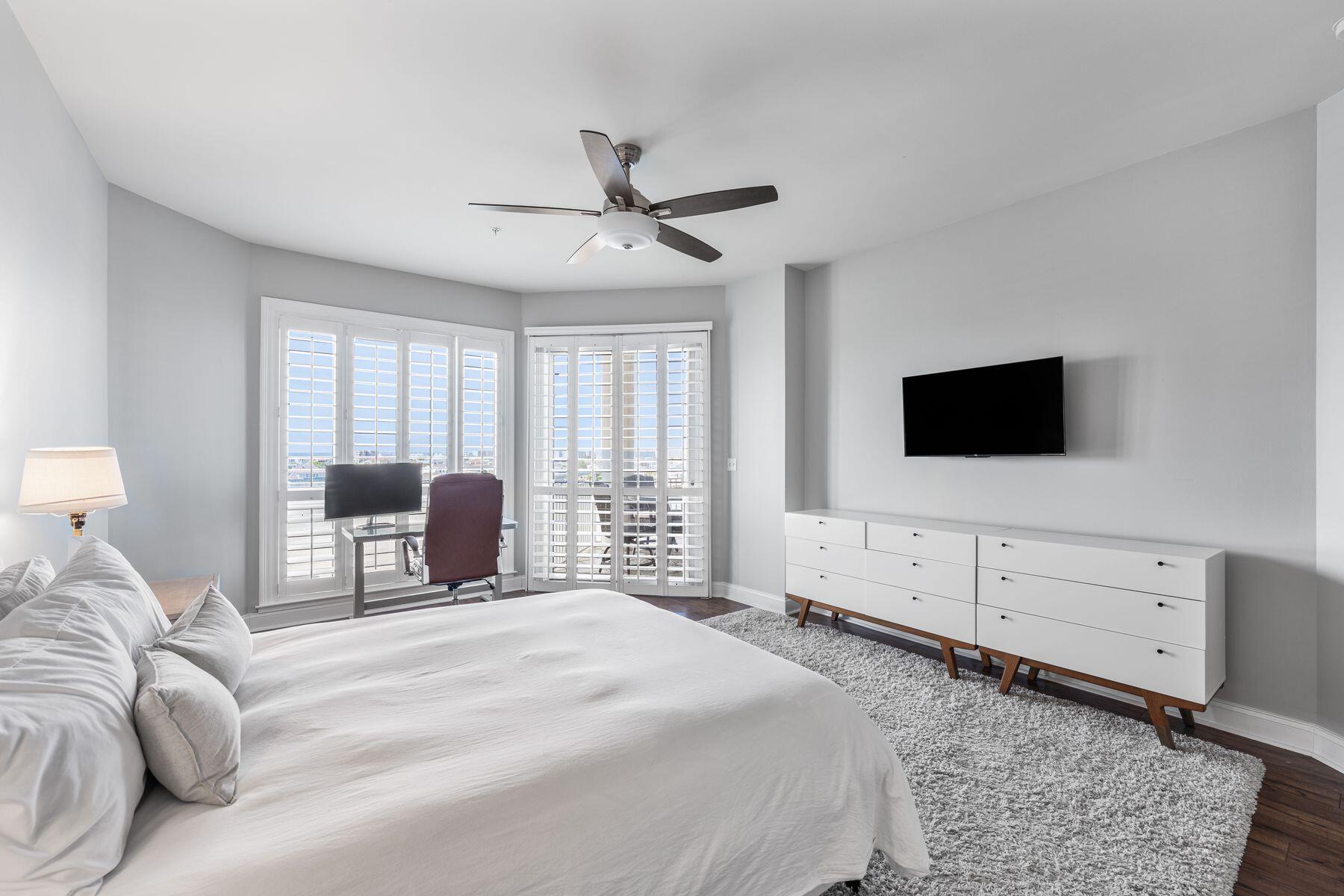 662 Harbor Boulevard, UNIT 550