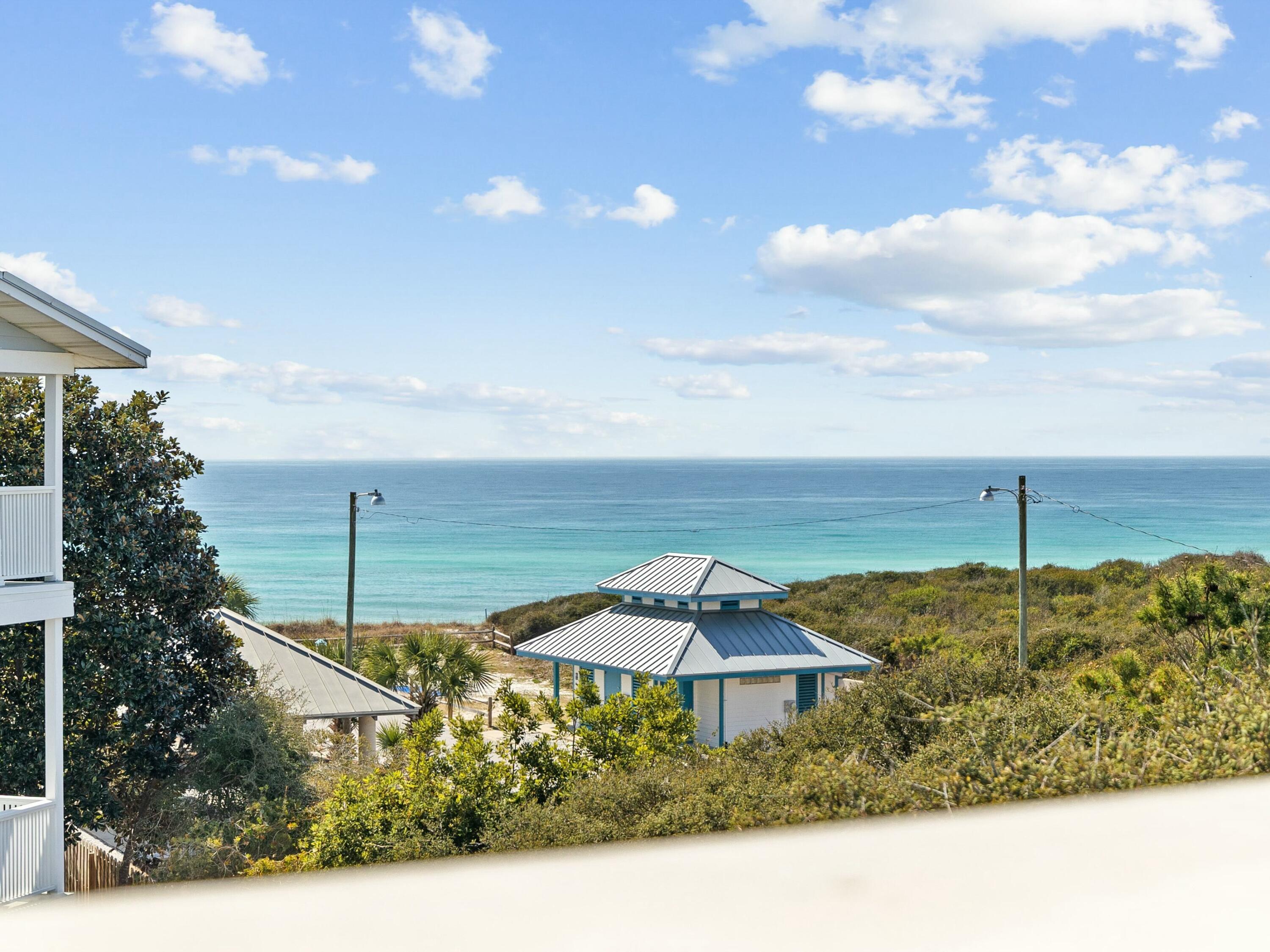 521 Old Beach Road, # 2