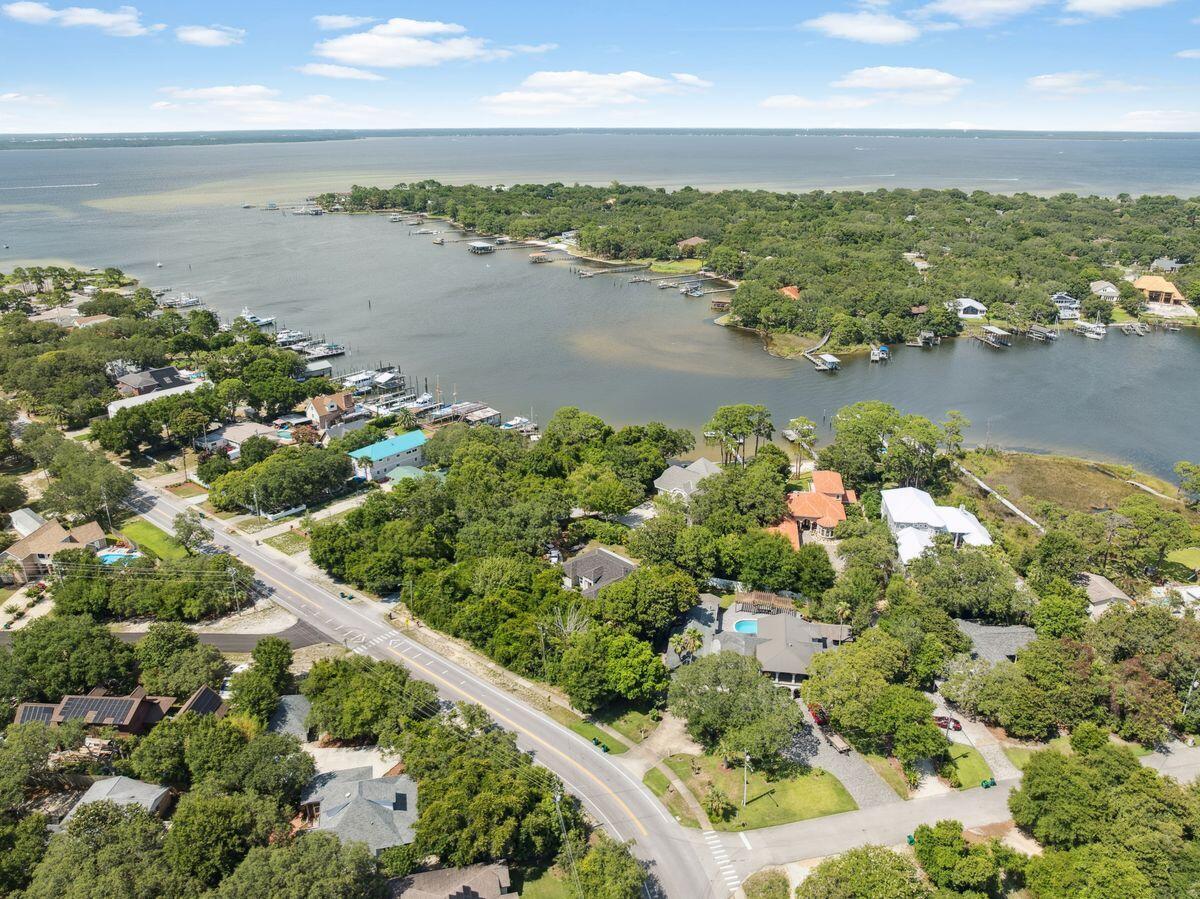 700/702 Beach Drive