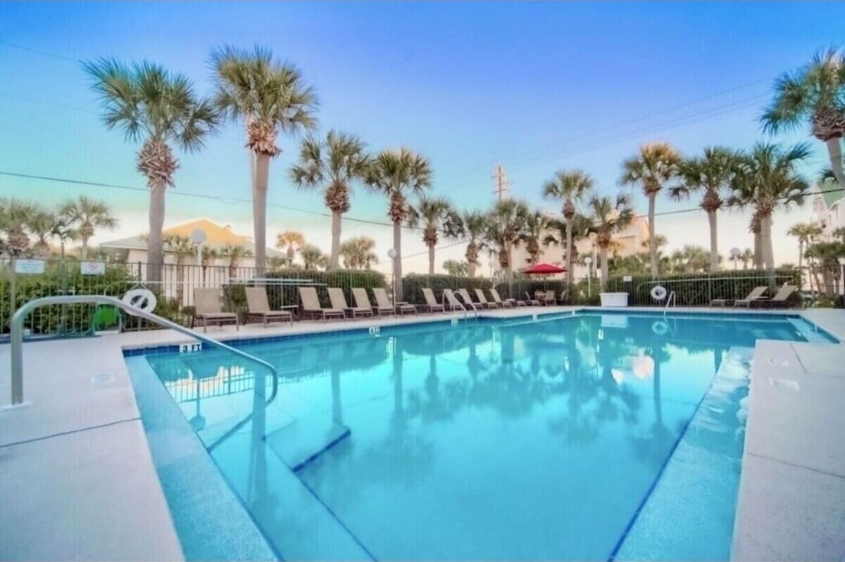 71 Woodward Street, UNIT 125