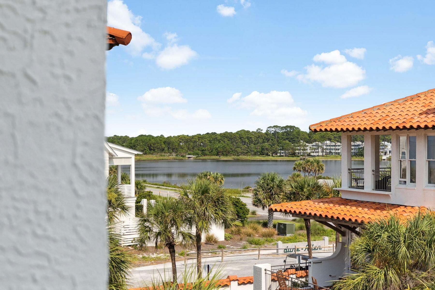 5055 W County Hwy 30A, 1010