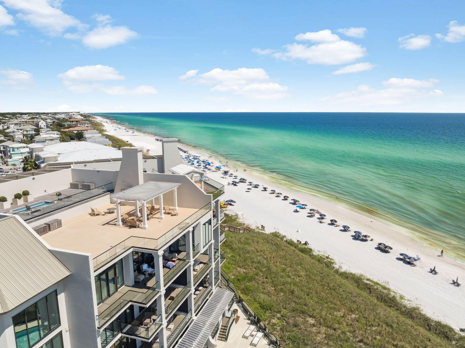 4463 W County Hwy 30A, 400