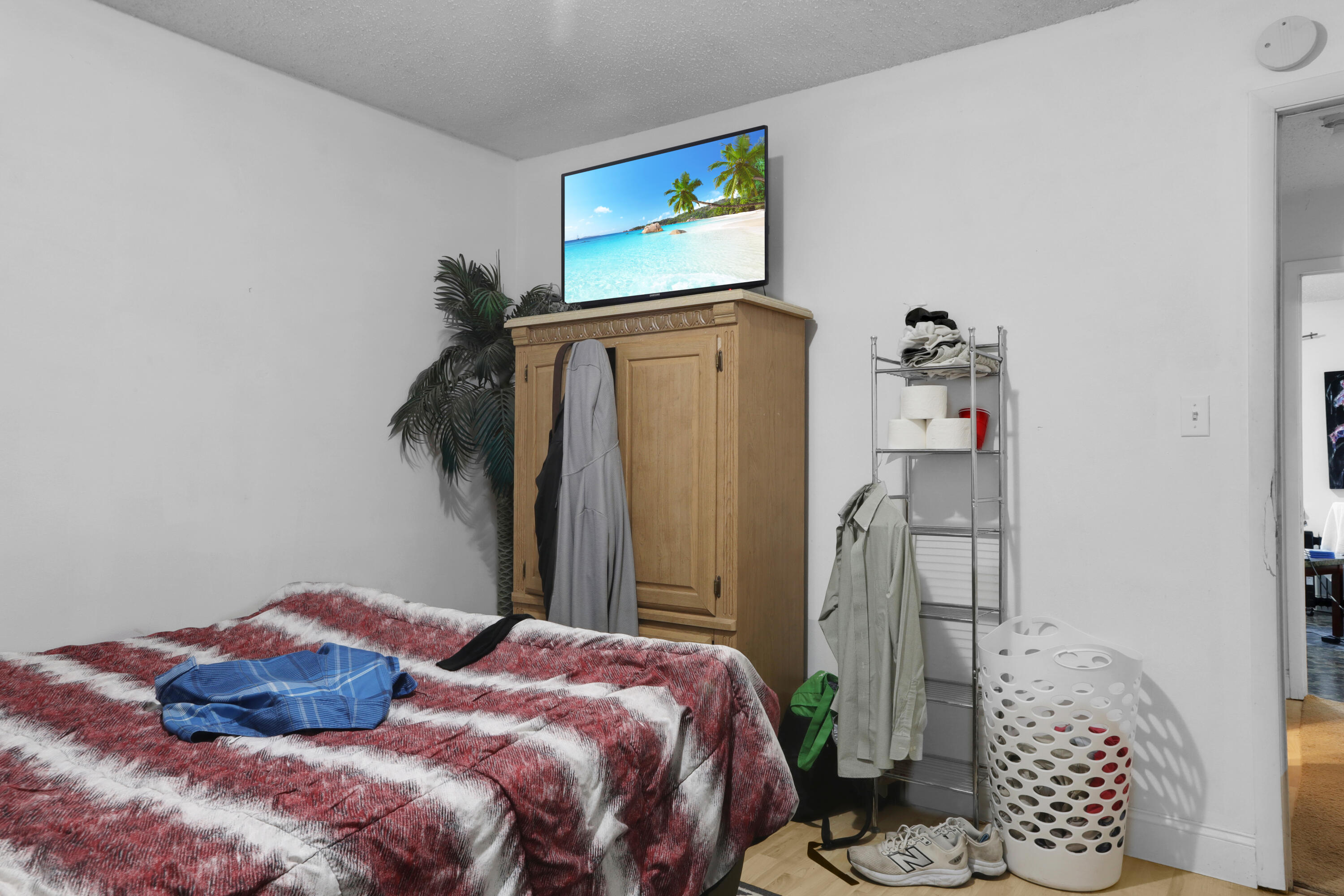 611 Colonial Drive, APT 6