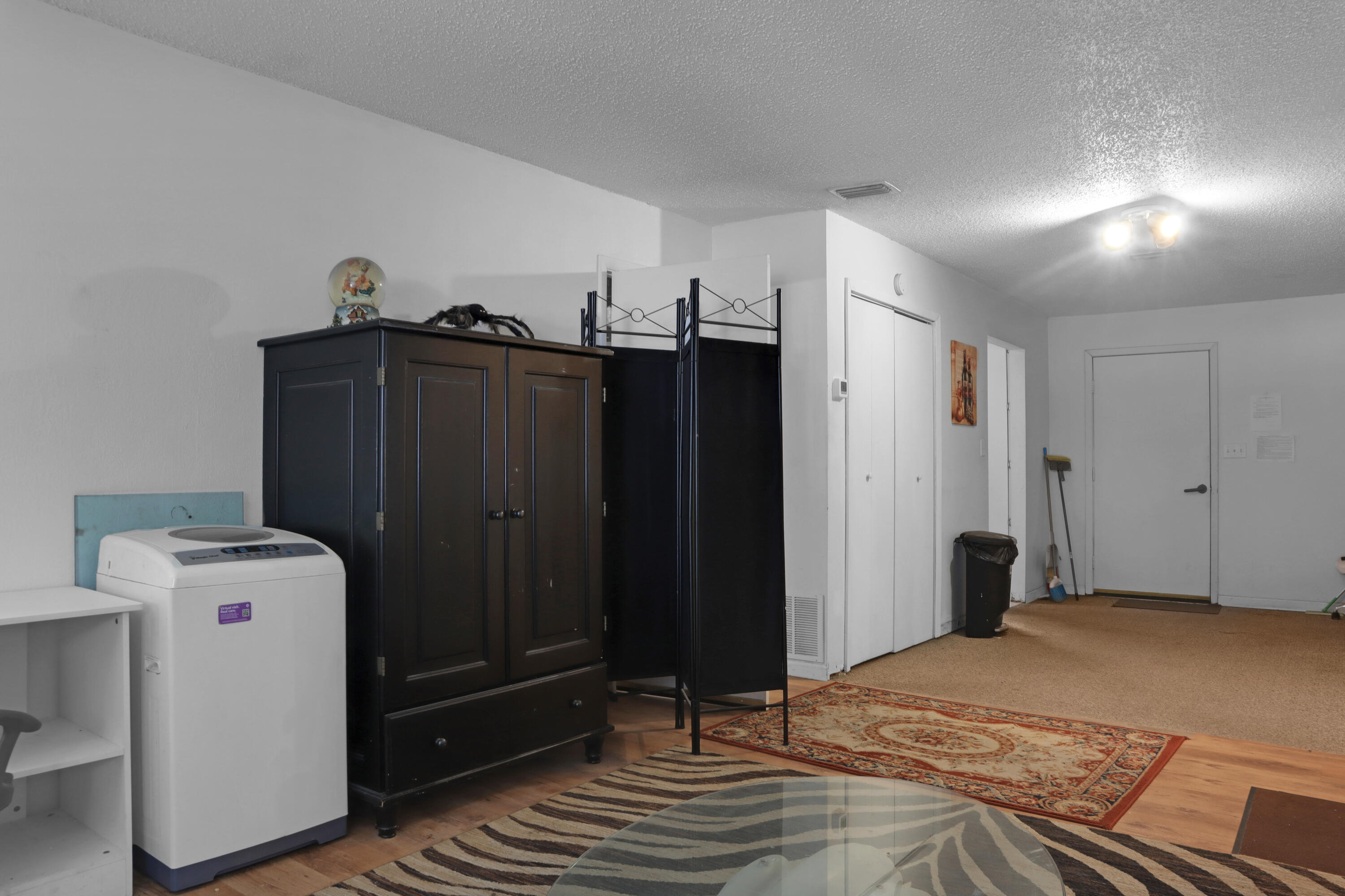 611 Colonial Drive, APT 6