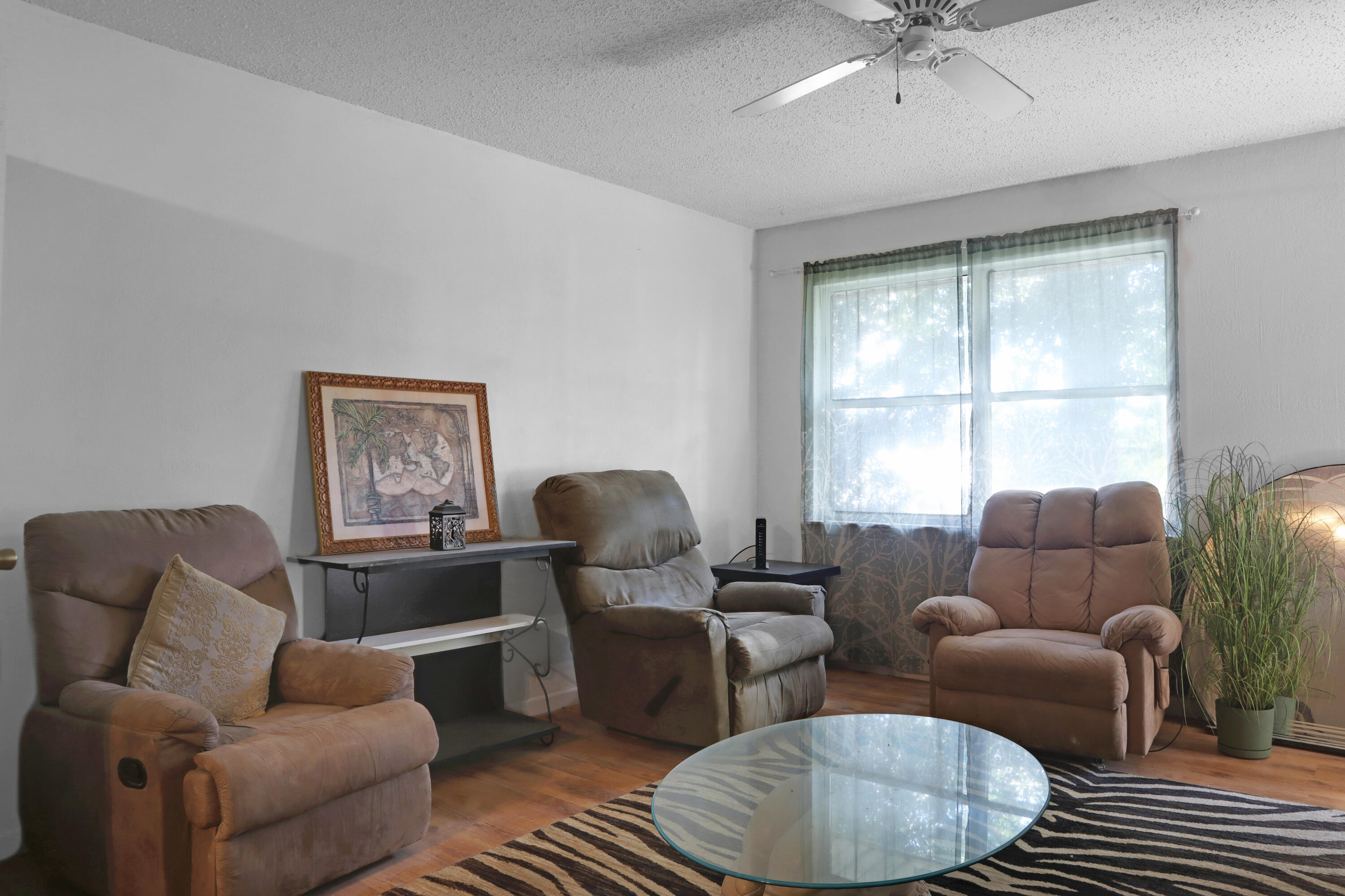 611 Colonial Drive, APT 6