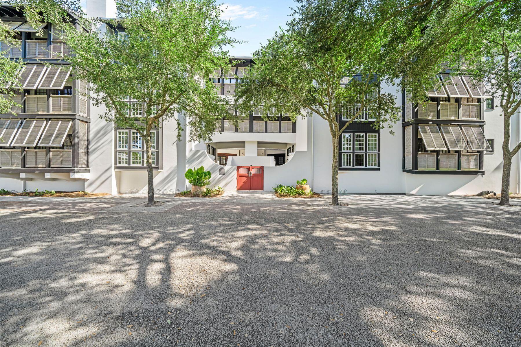 136 Georgetown Avenue, 3B-4