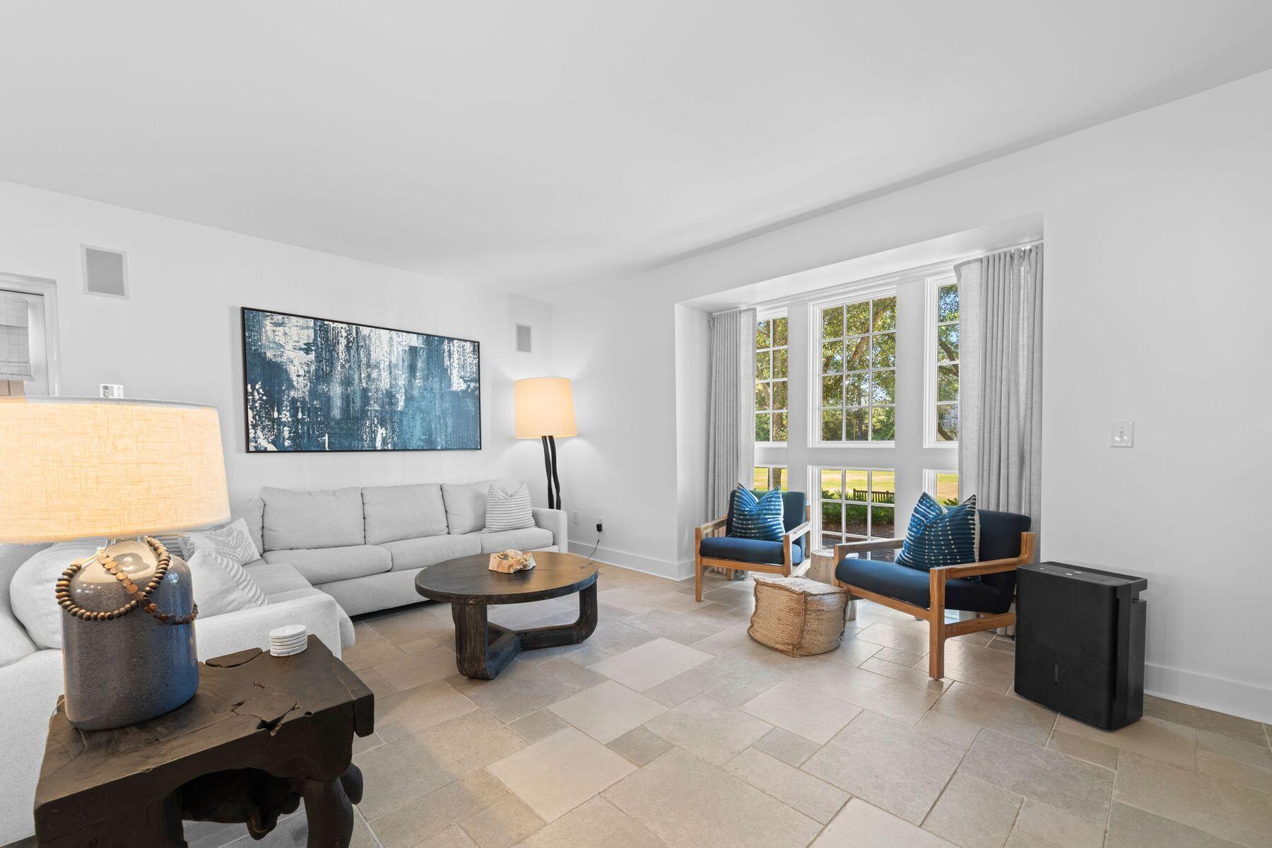 136 Georgetown Avenue, 3B-4