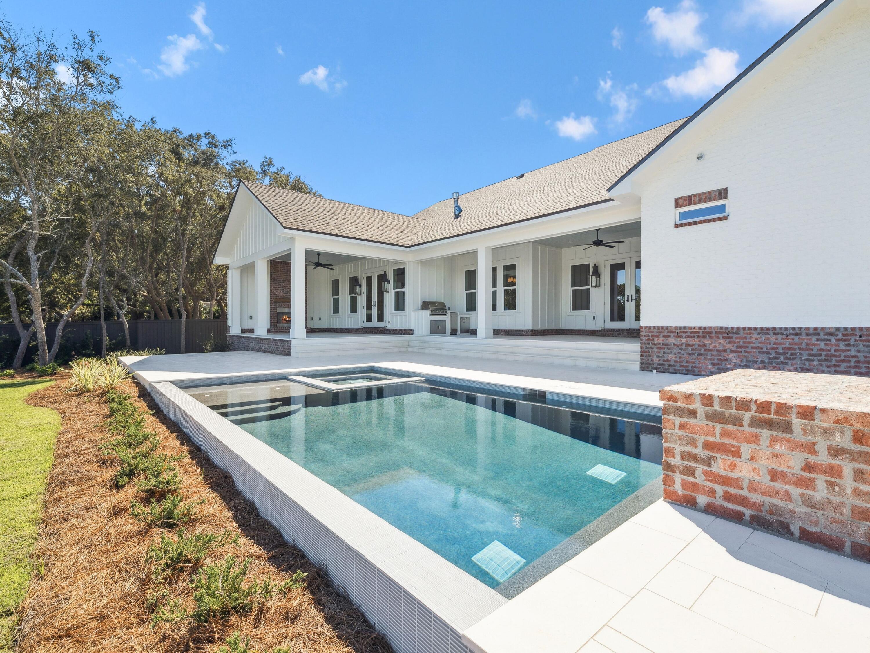 82 Indian Bayou Drive