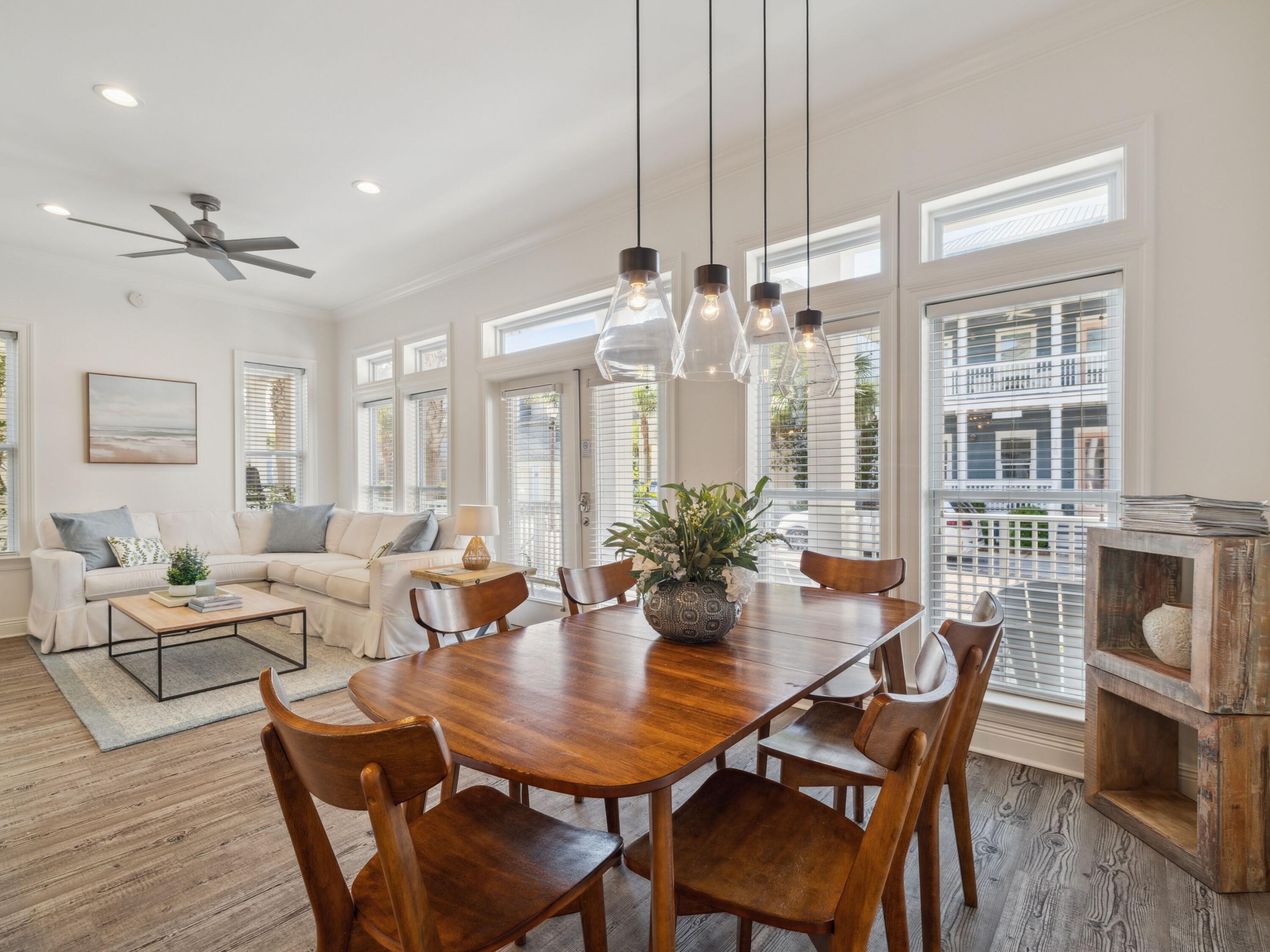 221 Seacrest Beach Blvd E