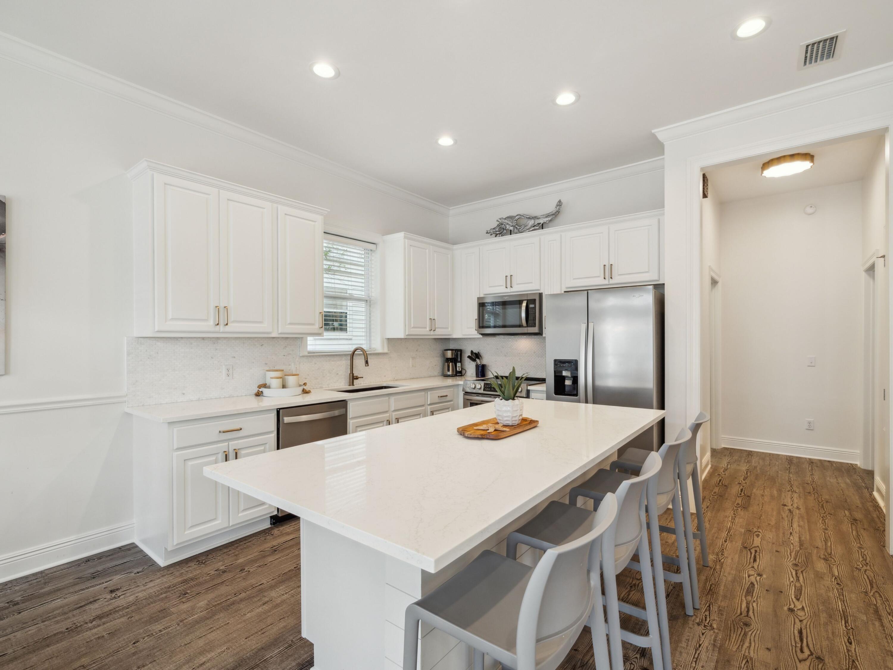 221 Seacrest Beach Blvd E