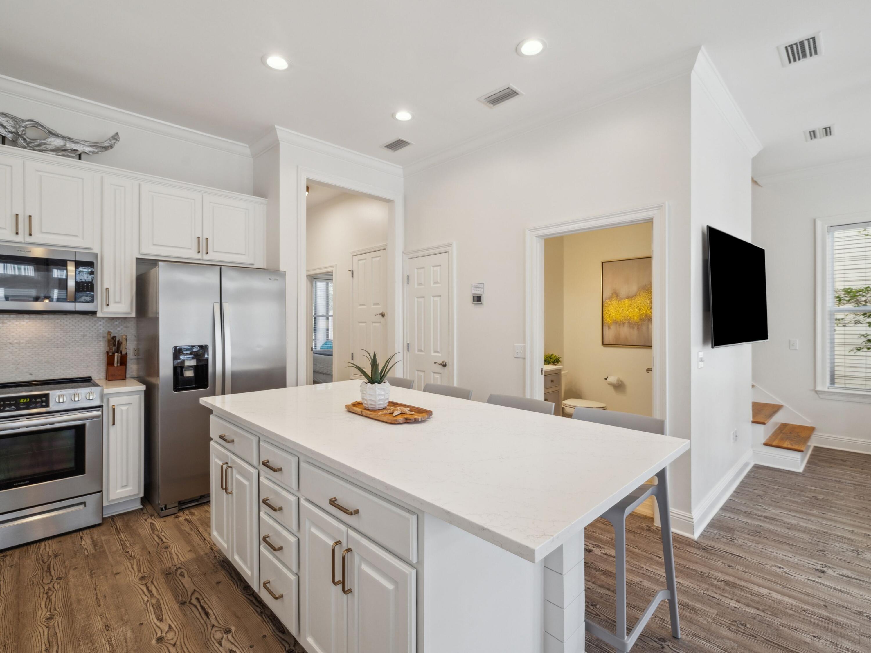 221 Seacrest Beach Blvd E