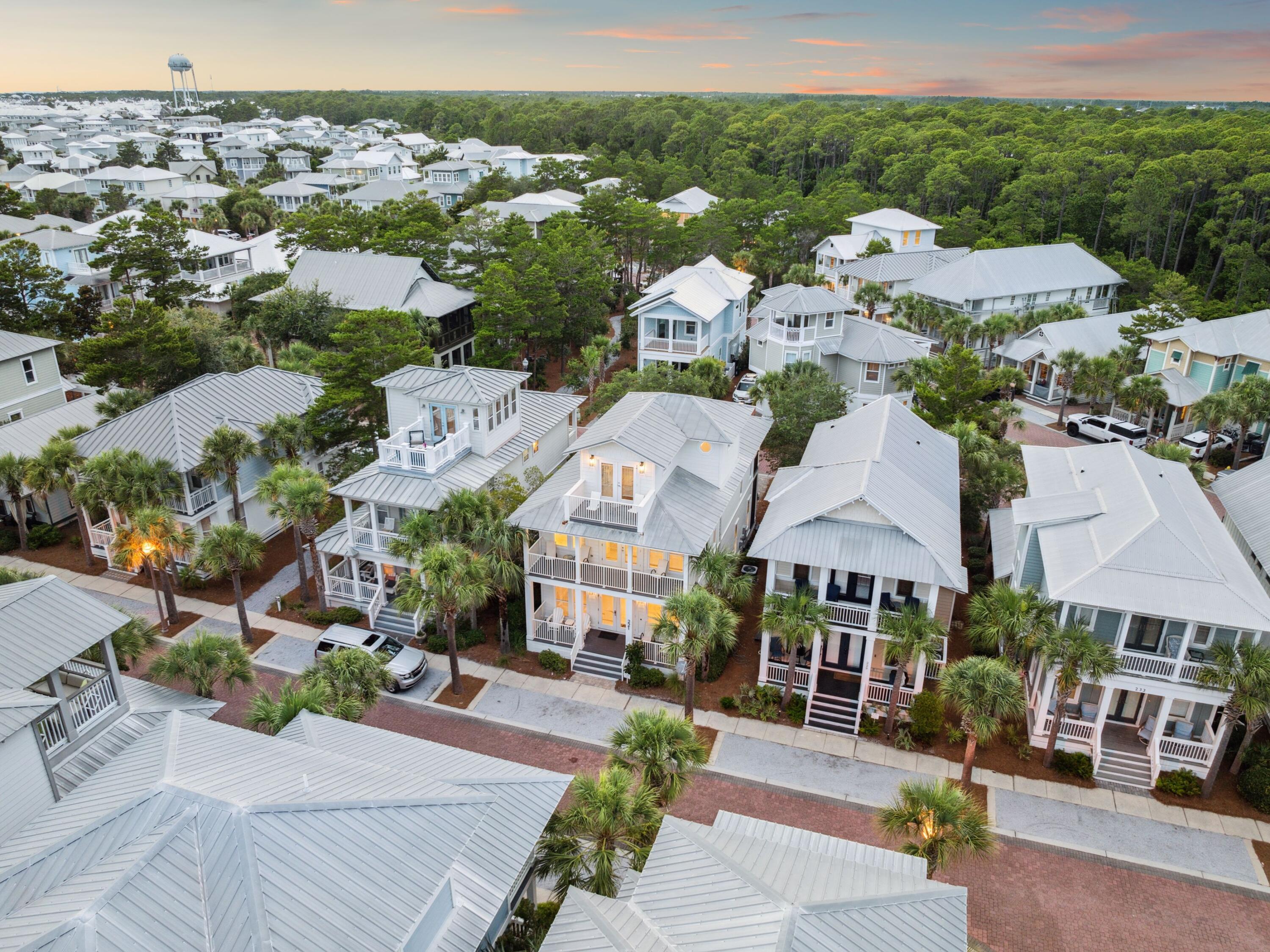 221 Seacrest Beach Blvd E