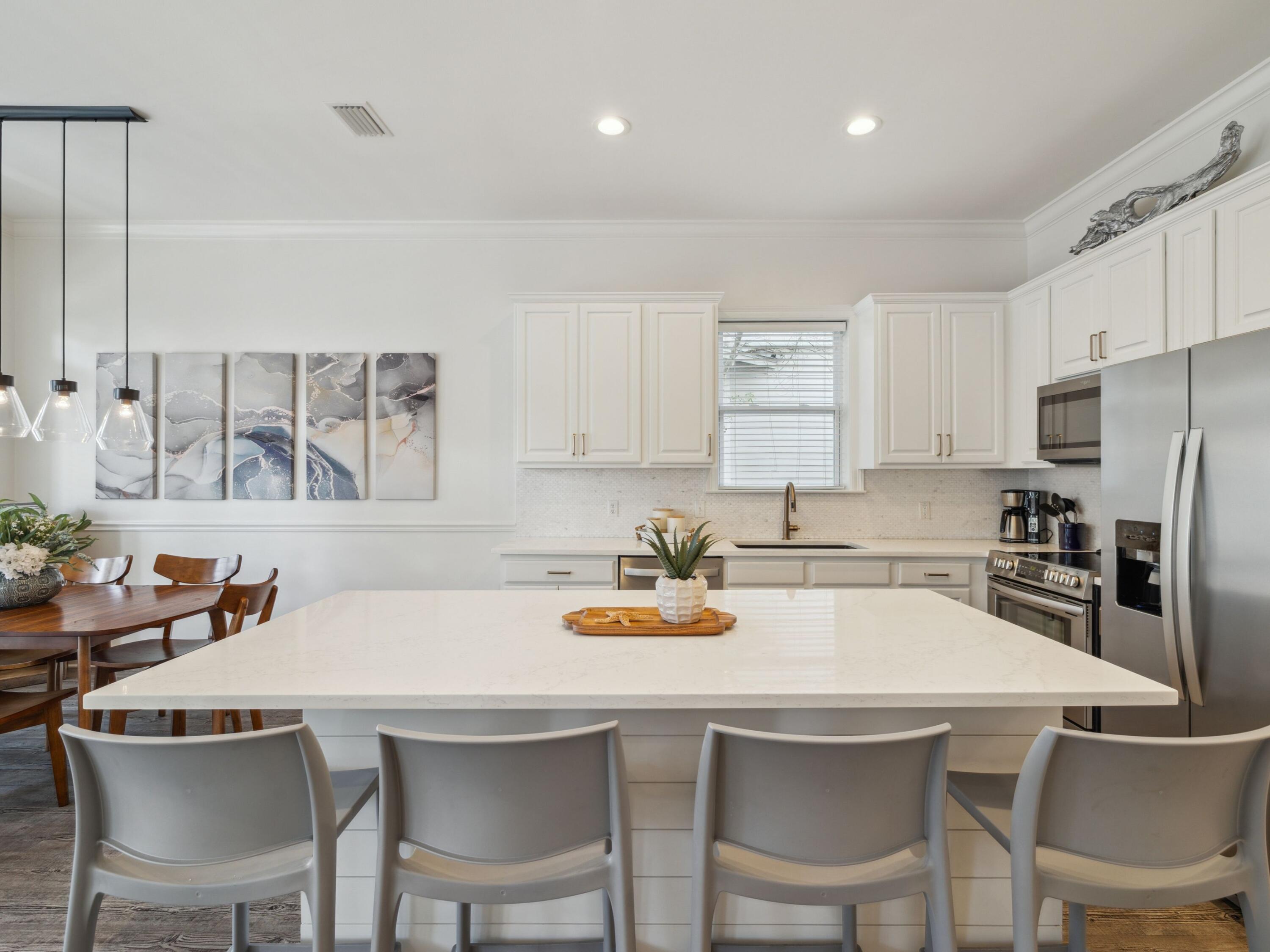 221 Seacrest Beach Blvd E