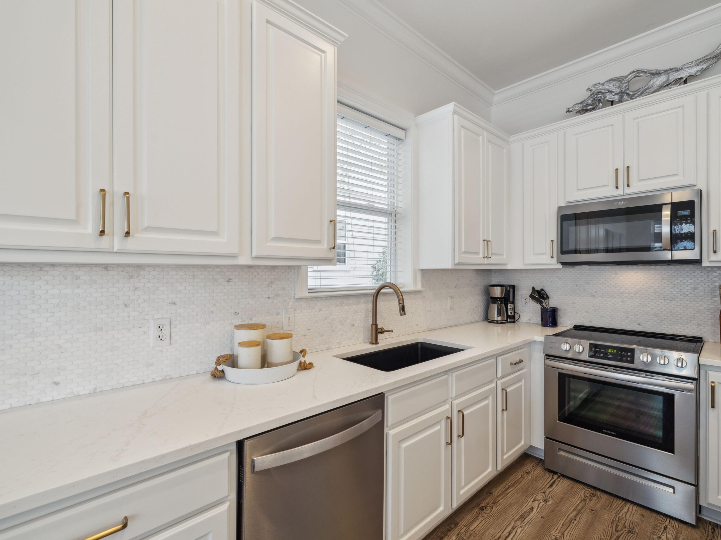 221 Seacrest Beach Blvd E