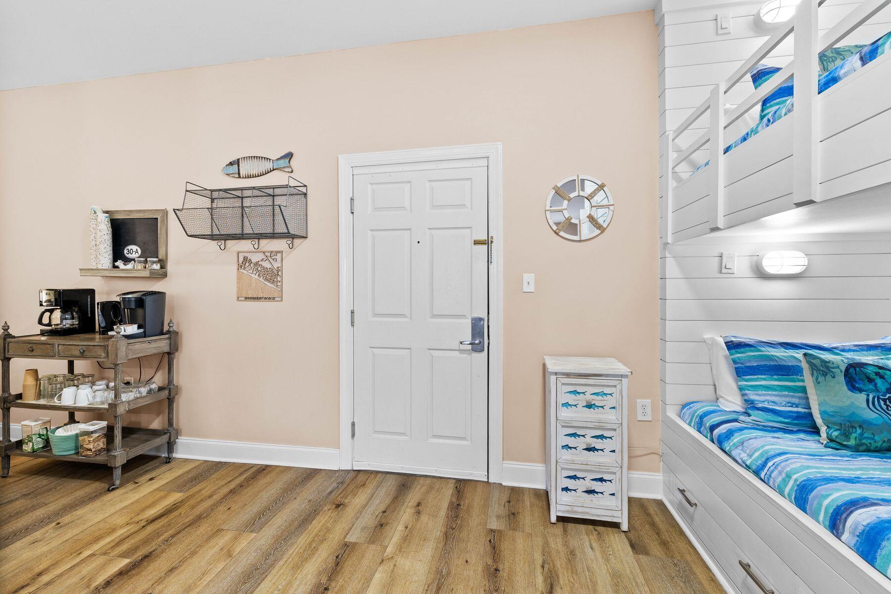 10343 E Co Highway 30A B253, B253