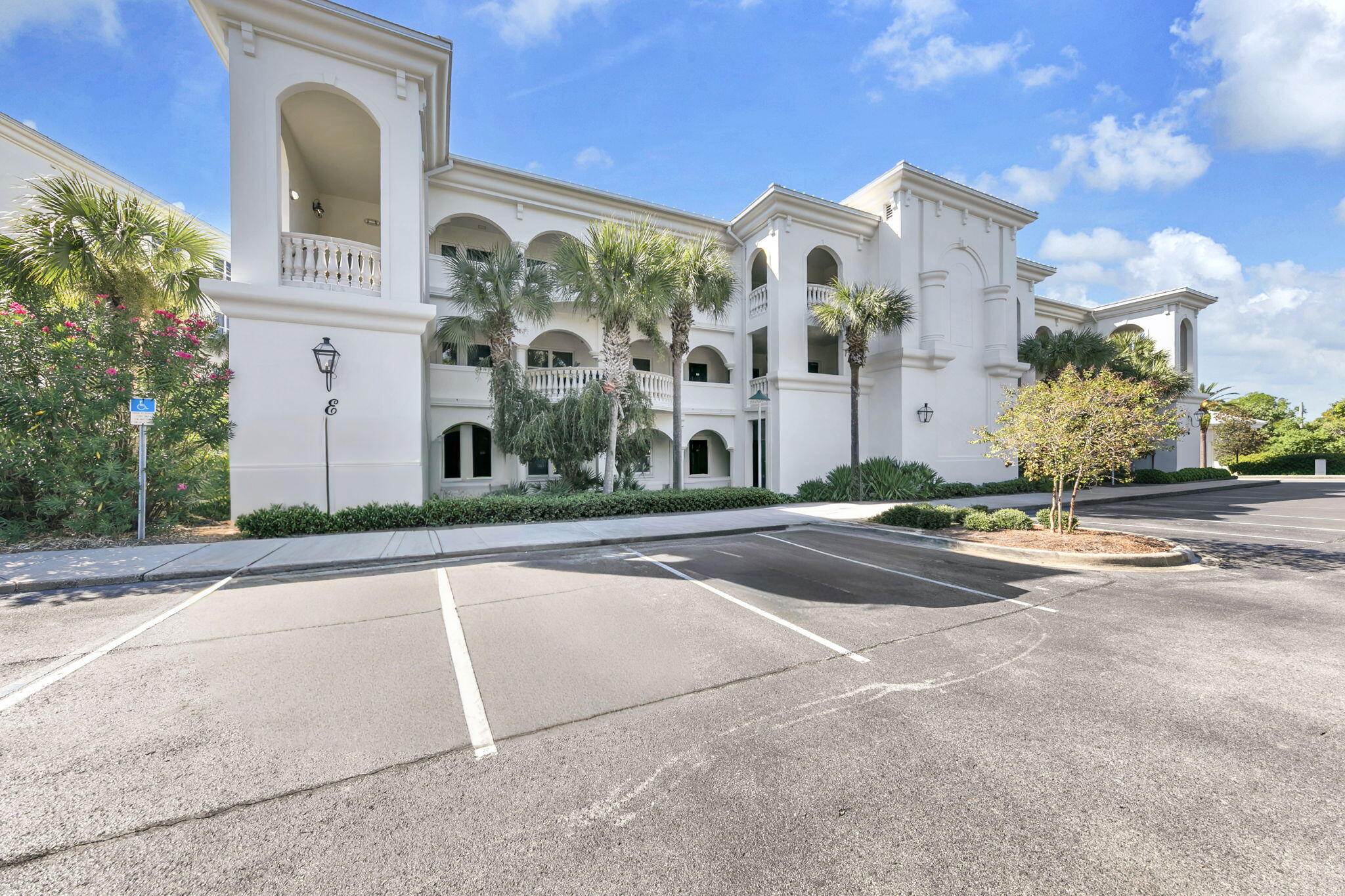 2421 W County Highway 30A, UNIT E103, Santa Rosa Beach Unit: UNIT E103