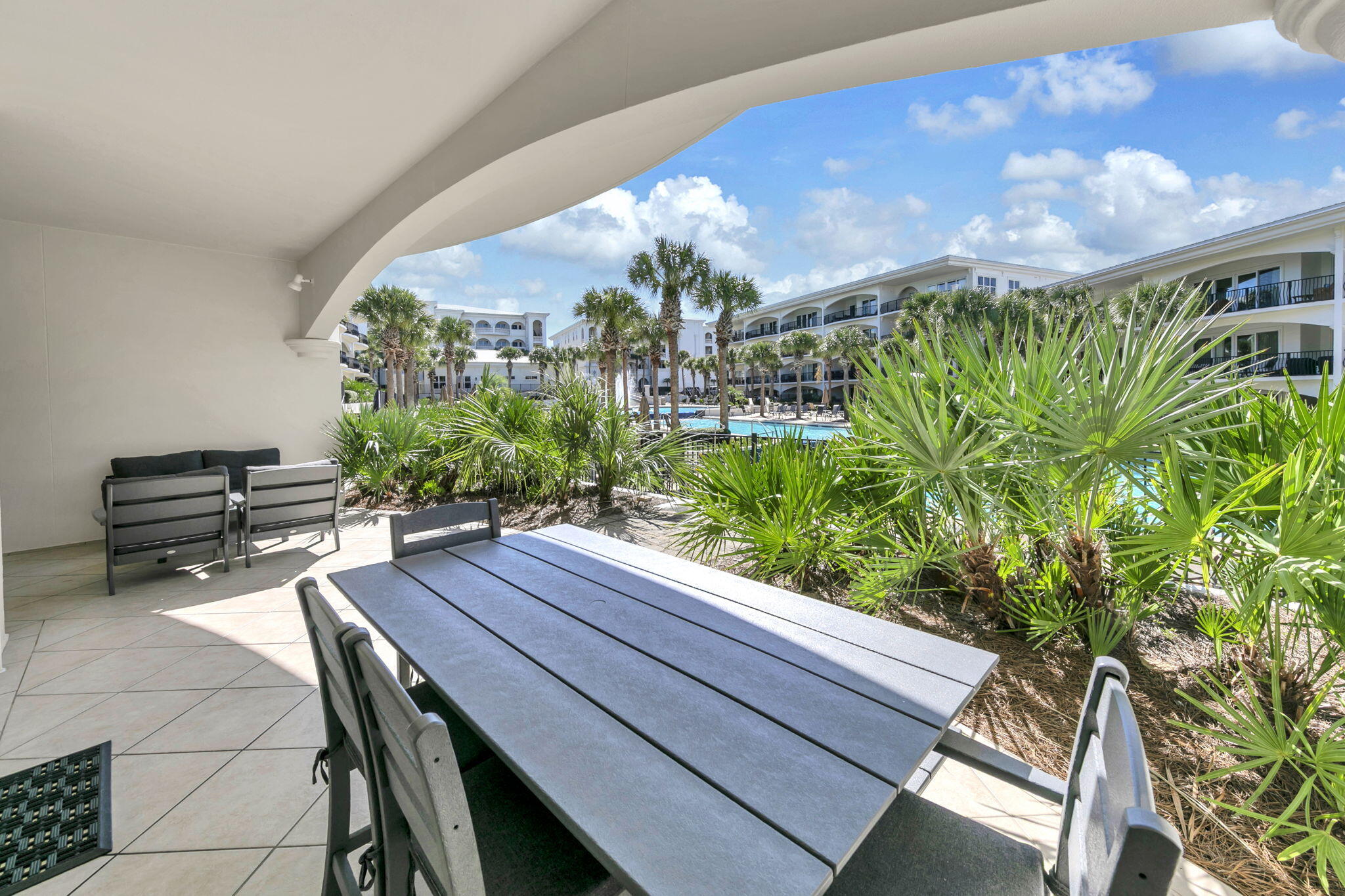 2421 W County Highway 30A, UNIT E103, Santa Rosa Beach Unit: UNIT E103
