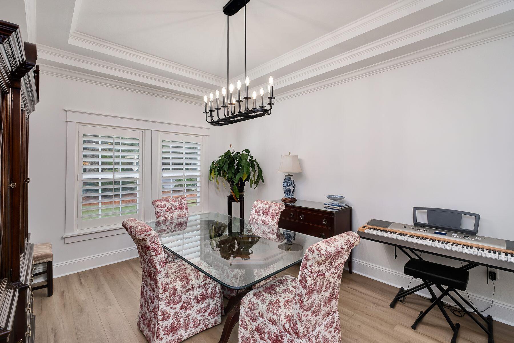 321 Botany Boulevard