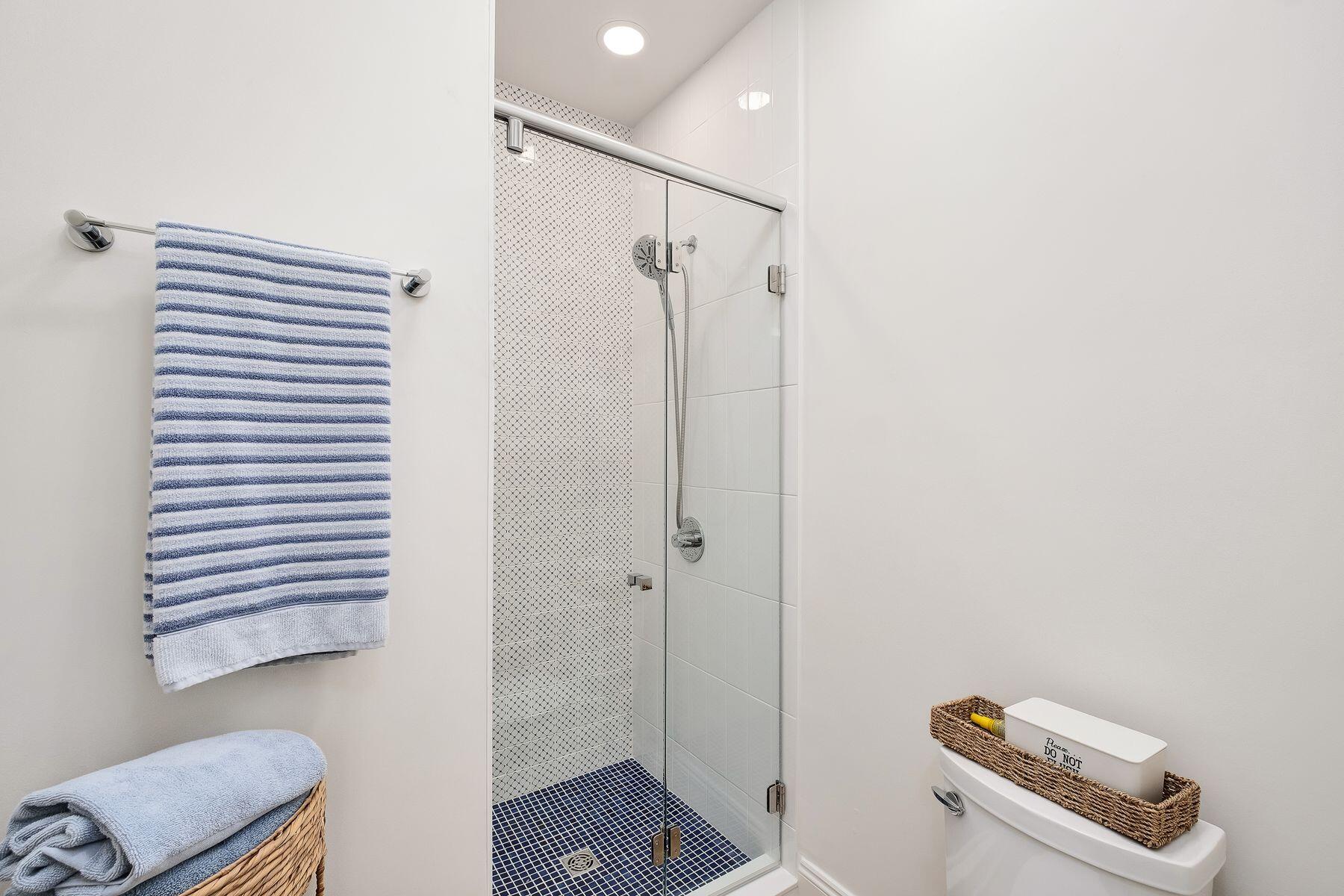 321 Botany Boulevard