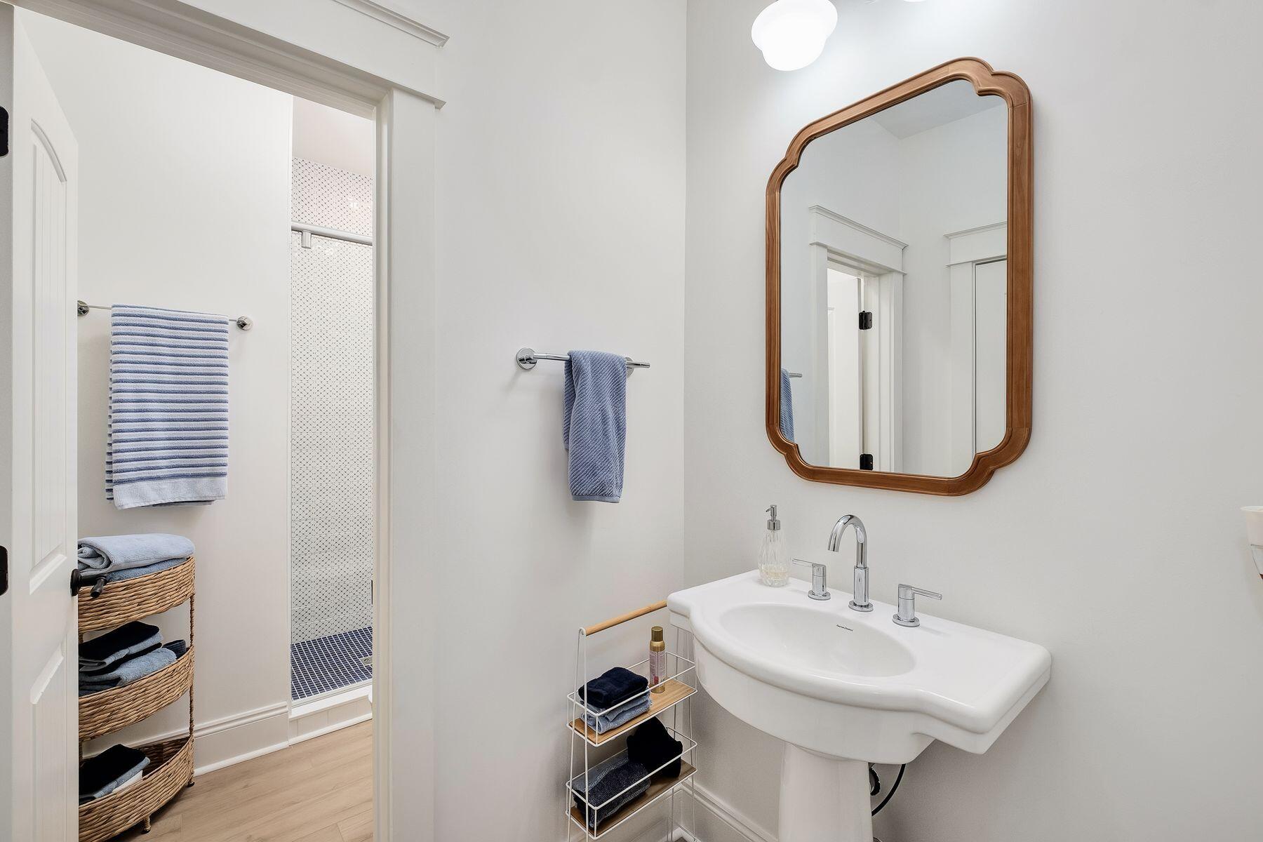 321 Botany Boulevard