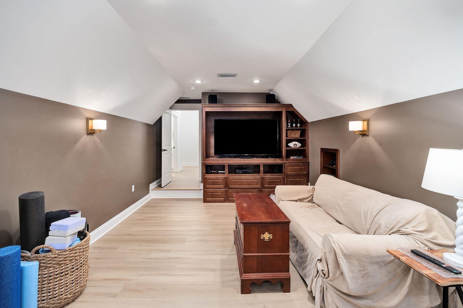 321 Botany Boulevard