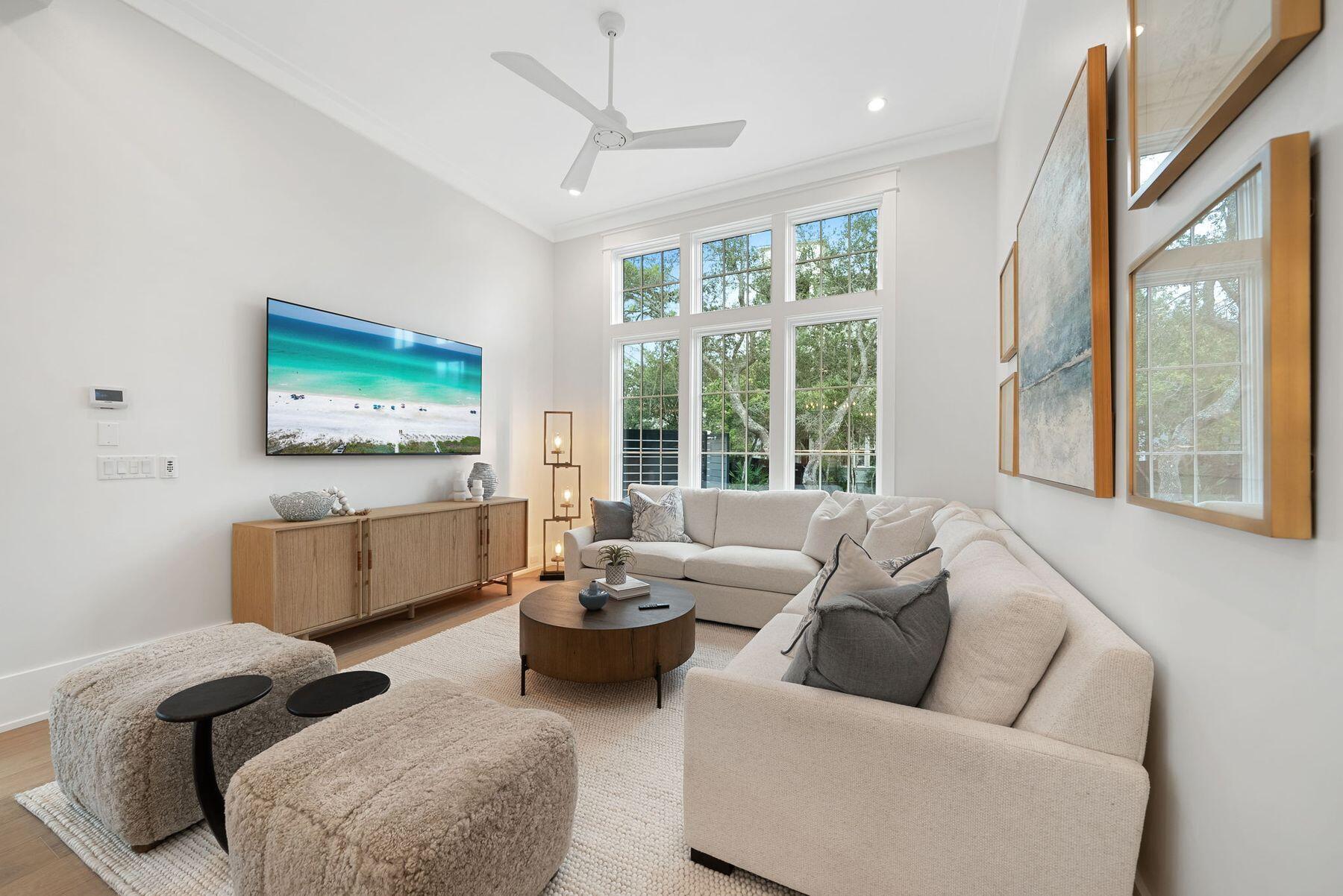 2900 S County Hwy 395