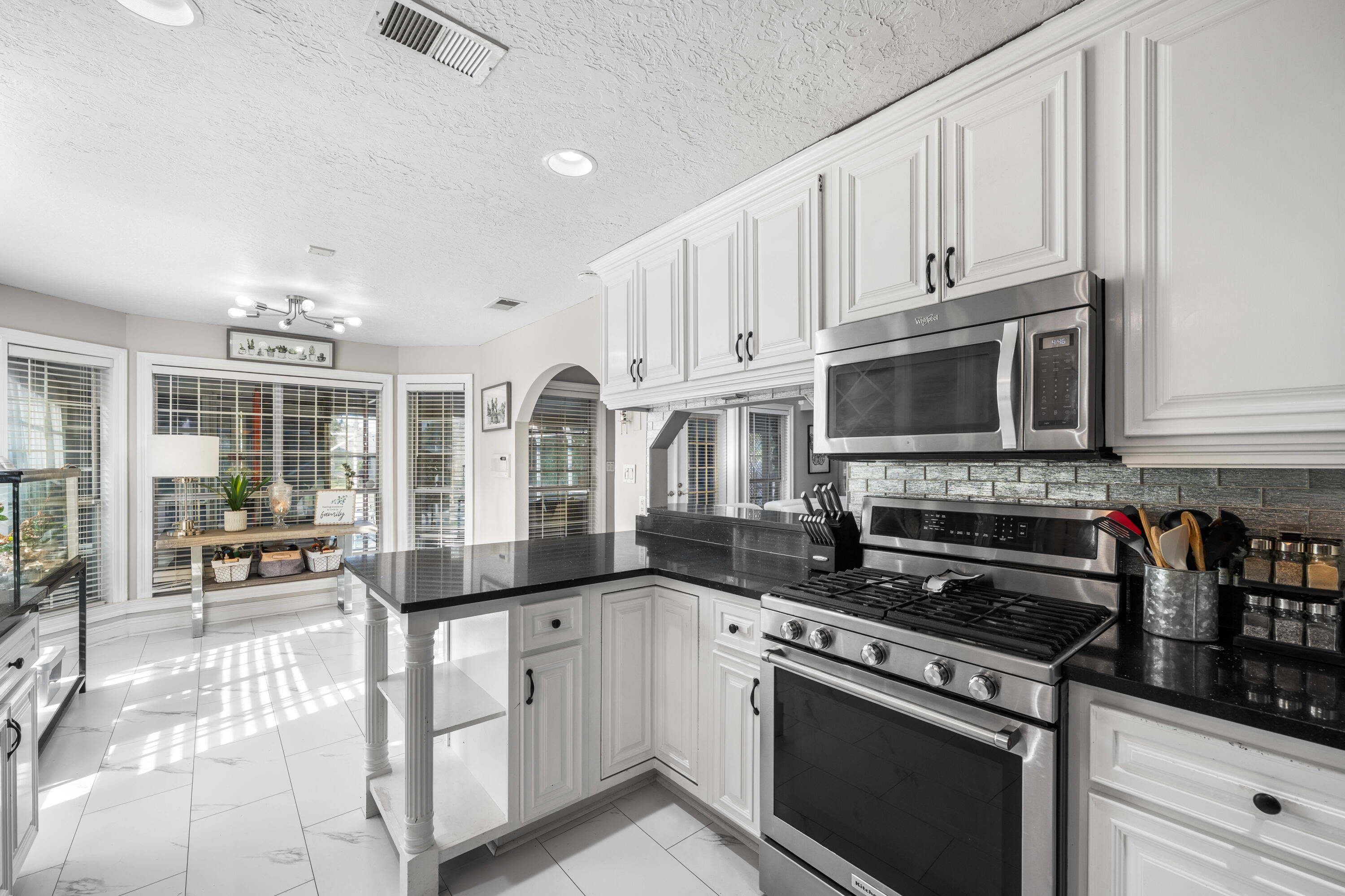 521 Parish Boulevard