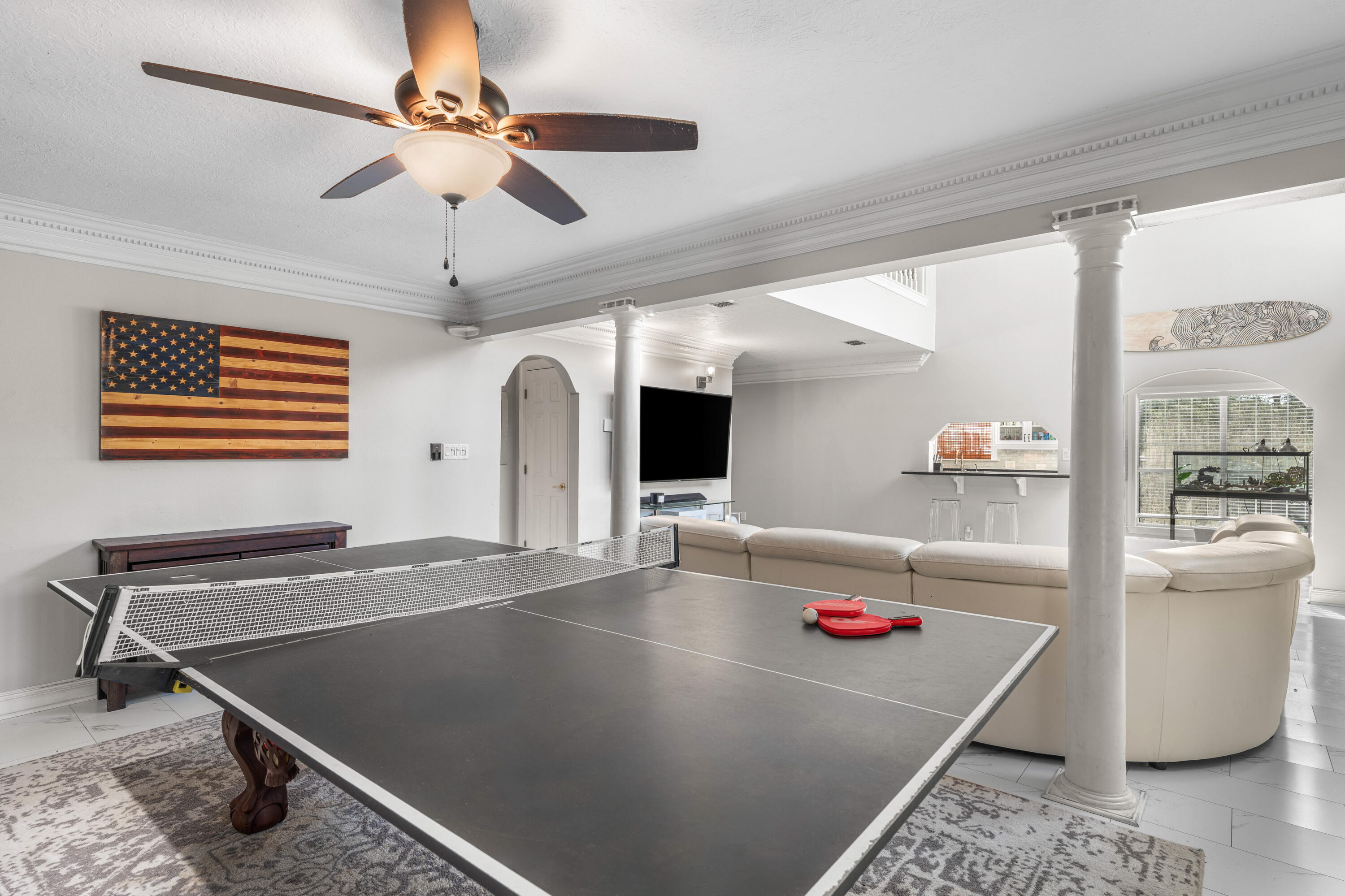 521 Parish Boulevard