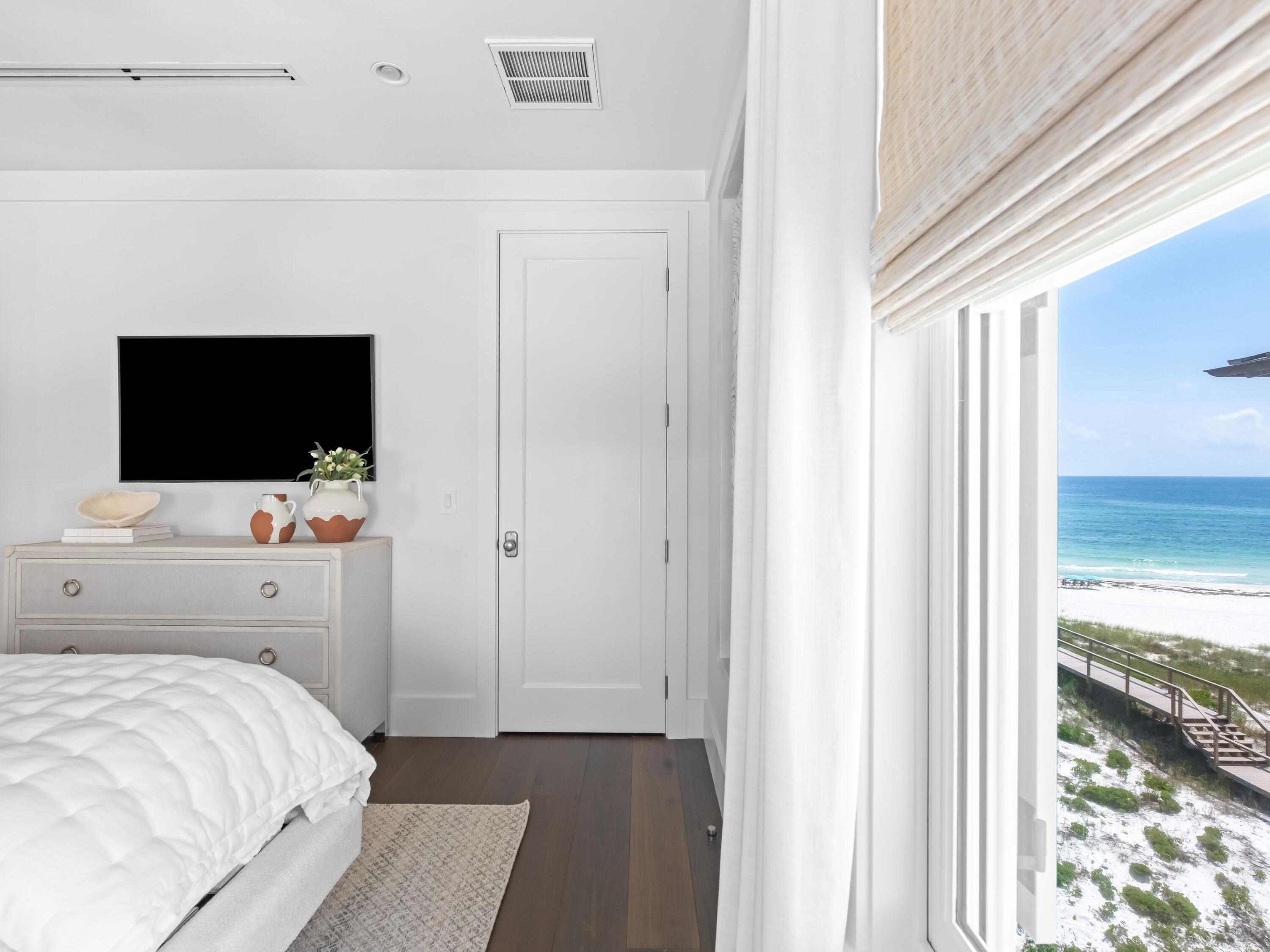 40 W Lupin Beach Drive