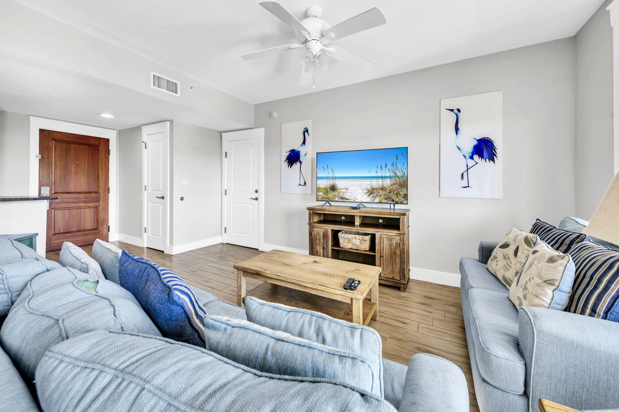 9100 Baytowne Wharf Boulevard 458/460